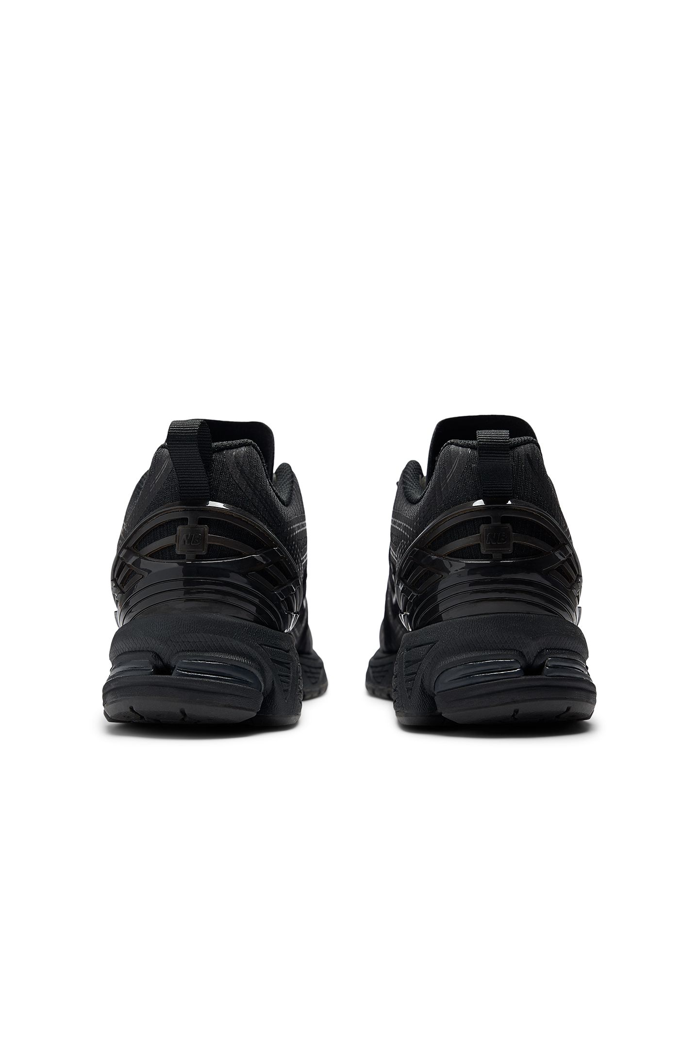 UNISEX 1906R BLACK 5