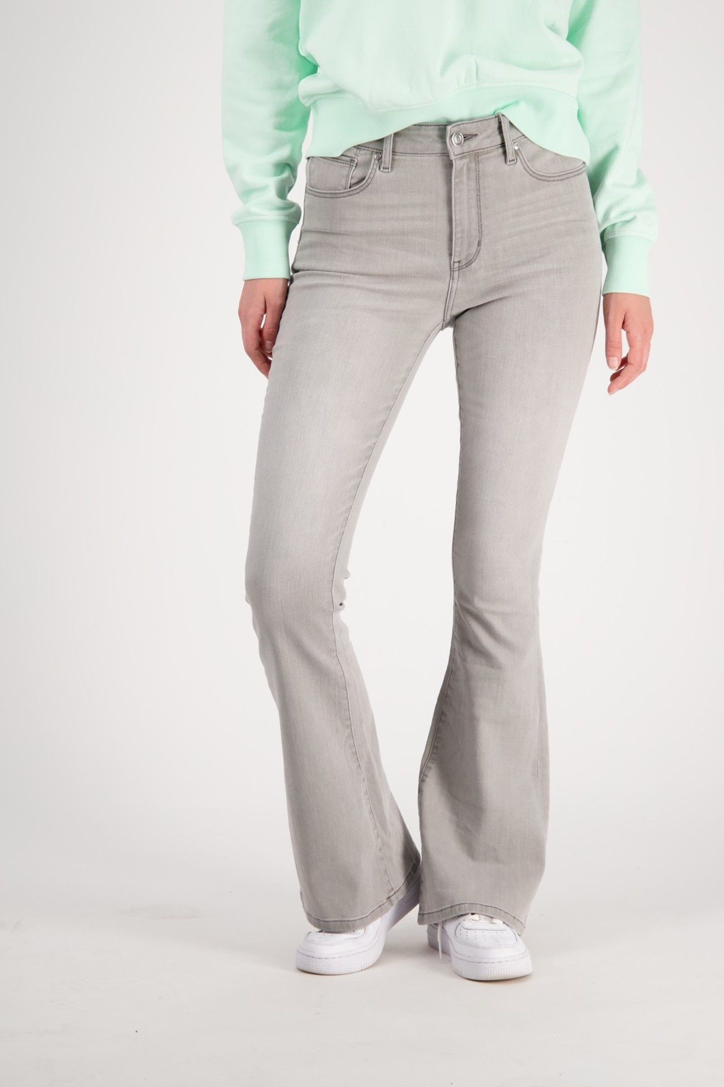 SUNRISE FLARE JEANS LIGHT GREY STONE 1