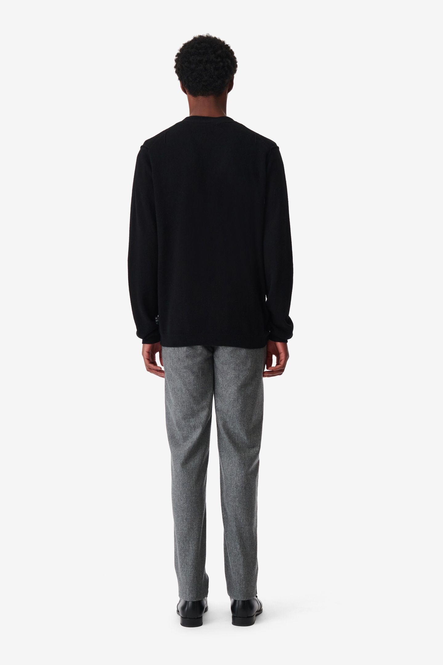 EVEYO PULLOVER BLACK 2