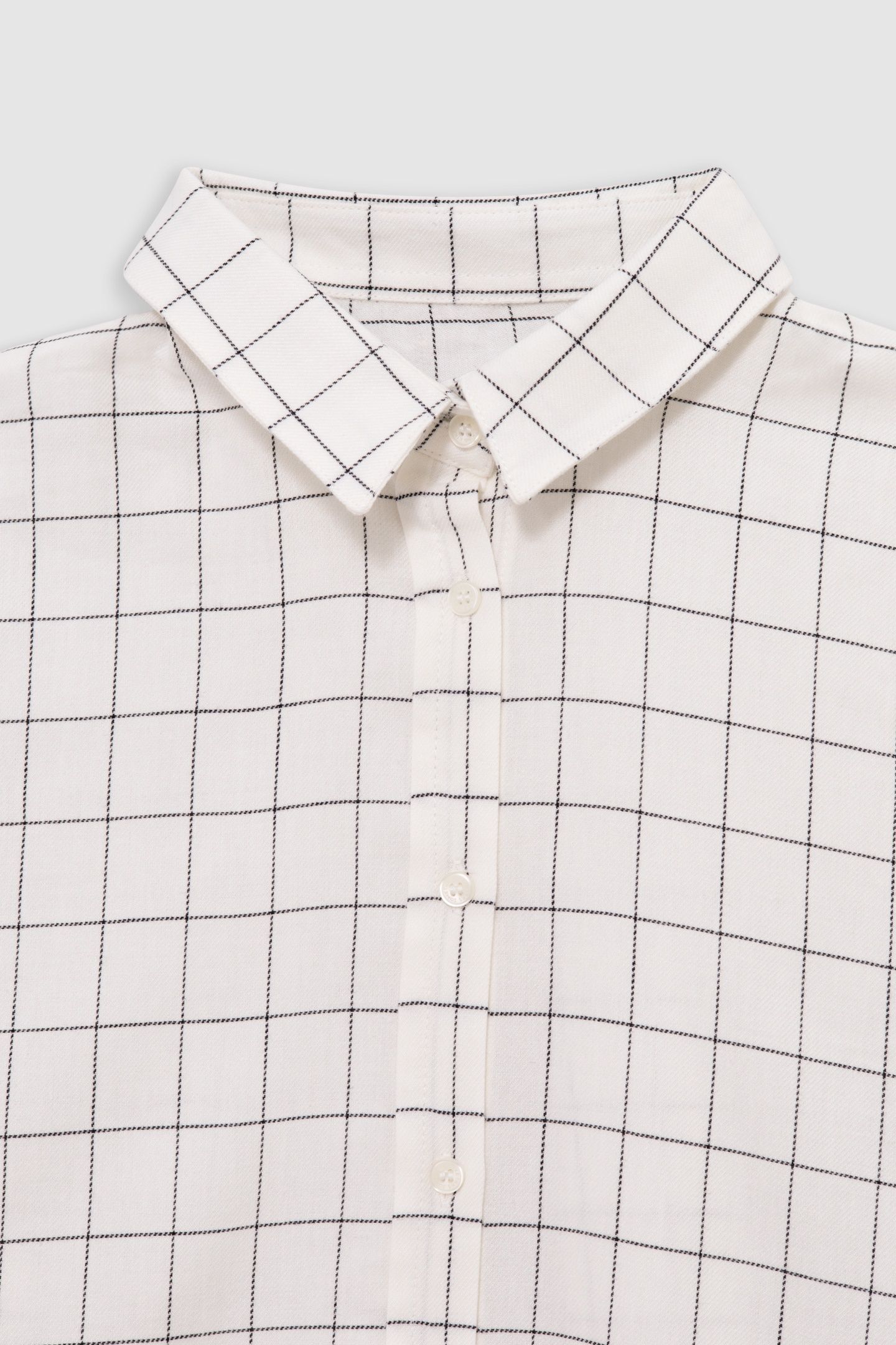GIRL'S ECRU SHIRT WITH BLACK CHECK PATTERN 3