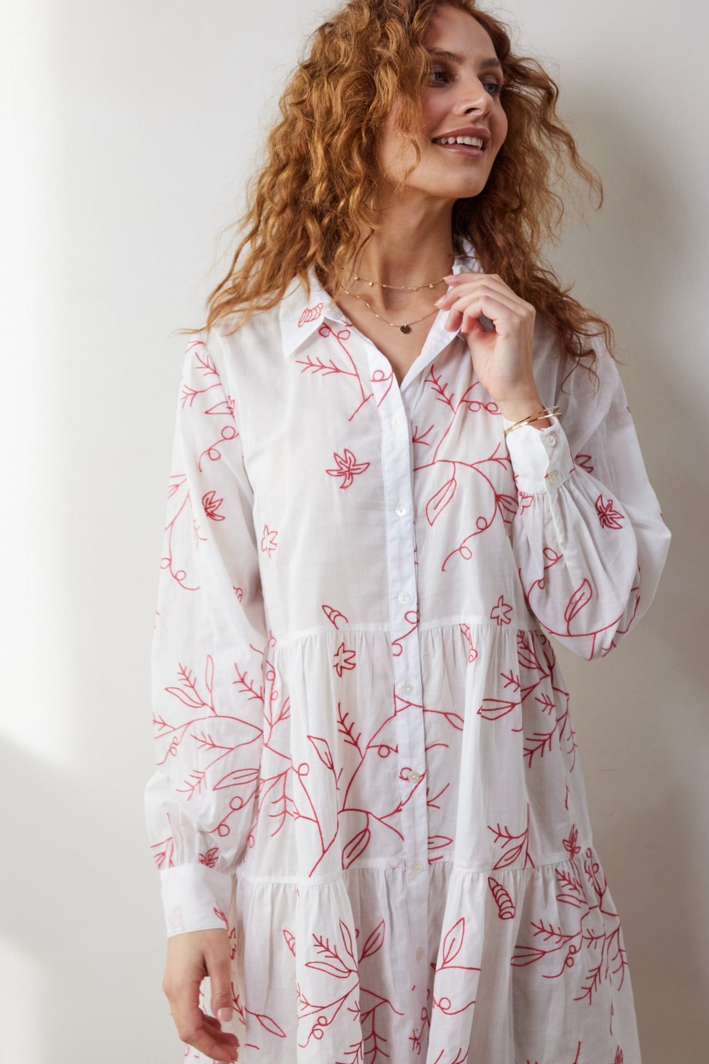 DRESS TERRA IN OFFWHITE WITH CORAL EMBROIDERY 2