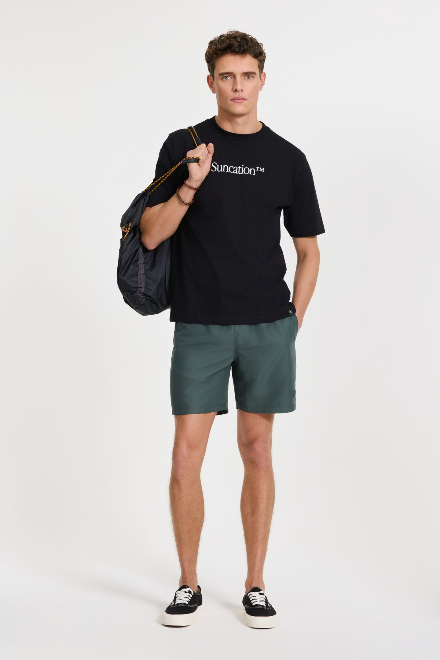 FINN RELAXED T-SHIRT SUNCATION BLACK 2