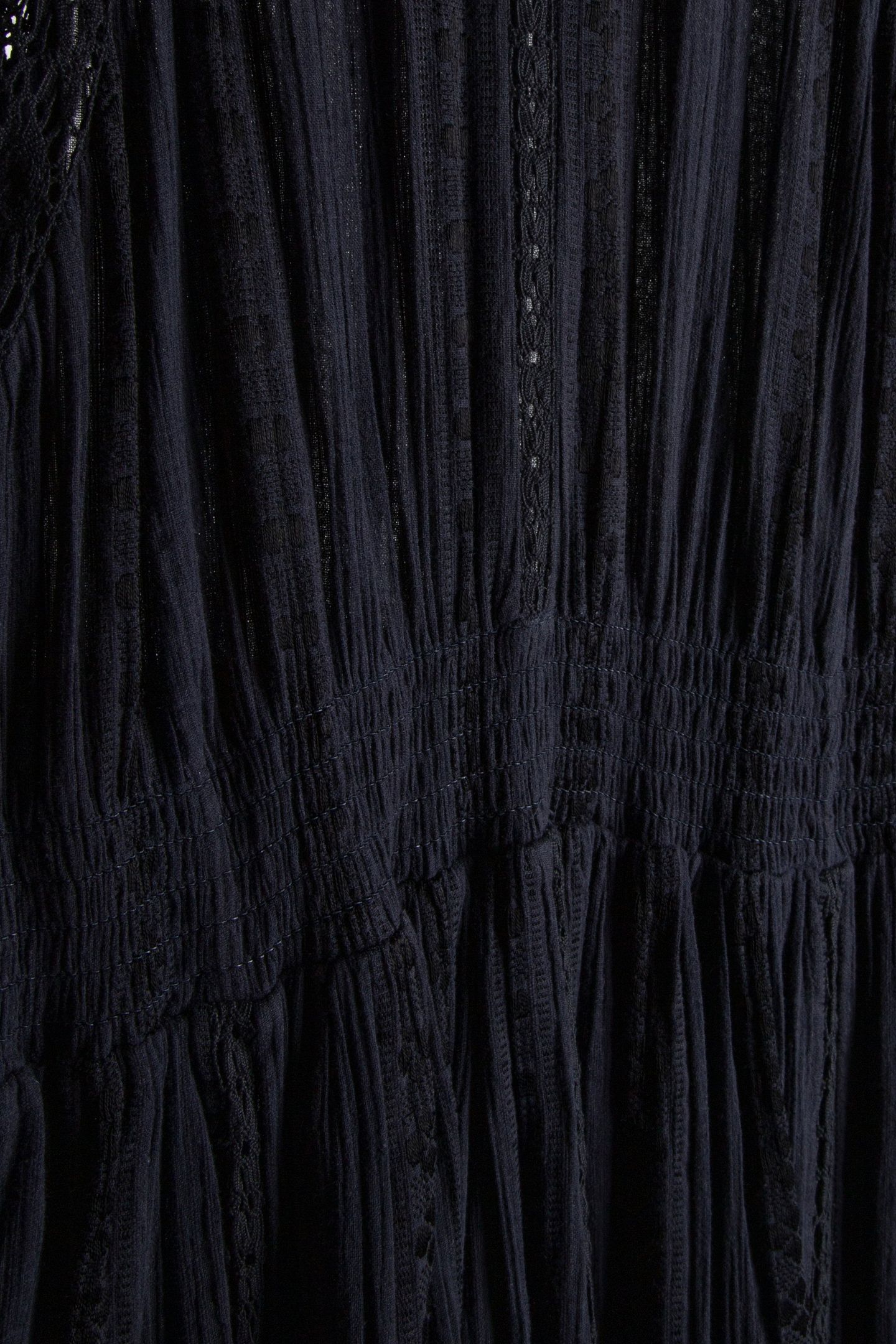 JAENA BLACK 4