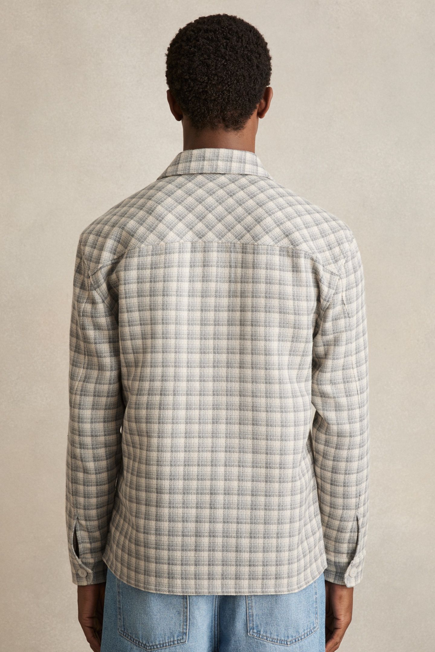 LS TEXTURED CHECK TWIN POCKET OVERSHIRT LIGHT GREY 2