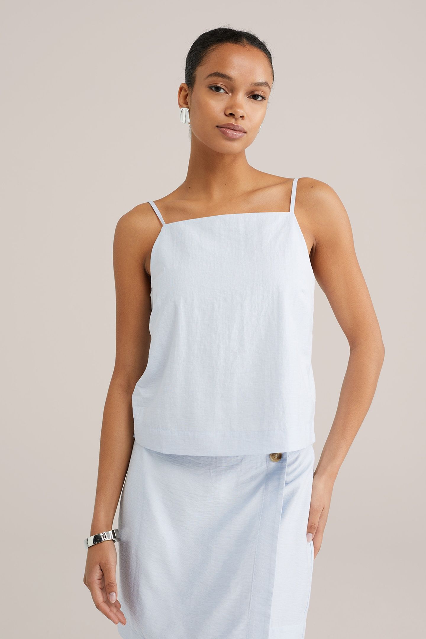 SINGLET LIGHT BLUE 1