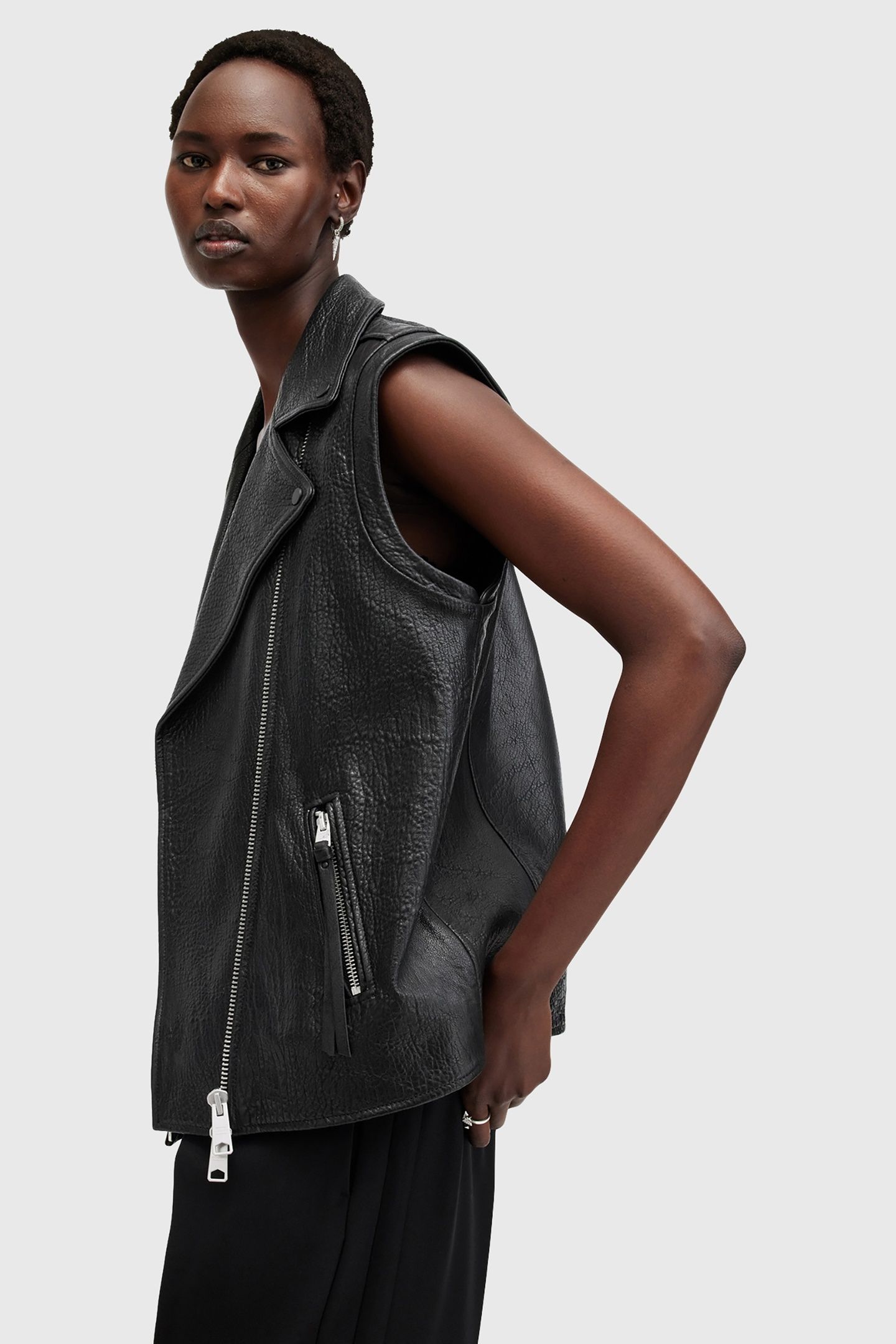BILLIE NZ GILET BLACK 3