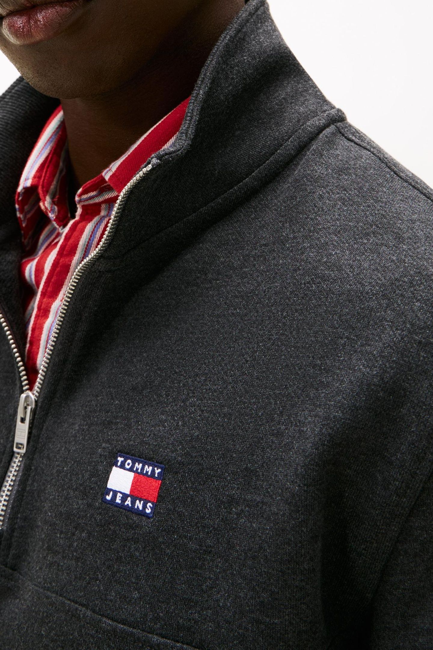 REGULAR BADGE QUARTER-ZIP JUMPER BLACK 4