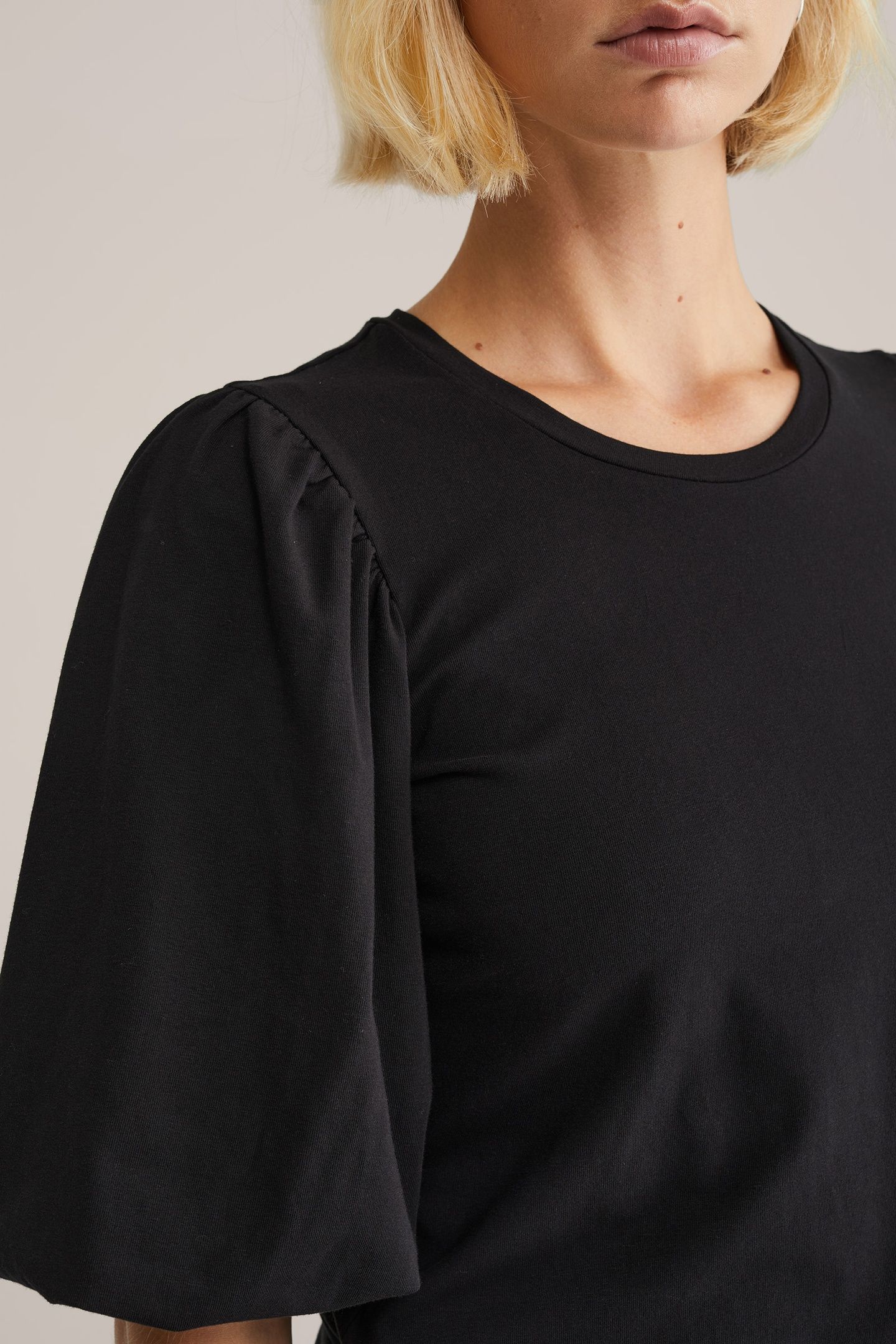T-SHIRT BLACK 5