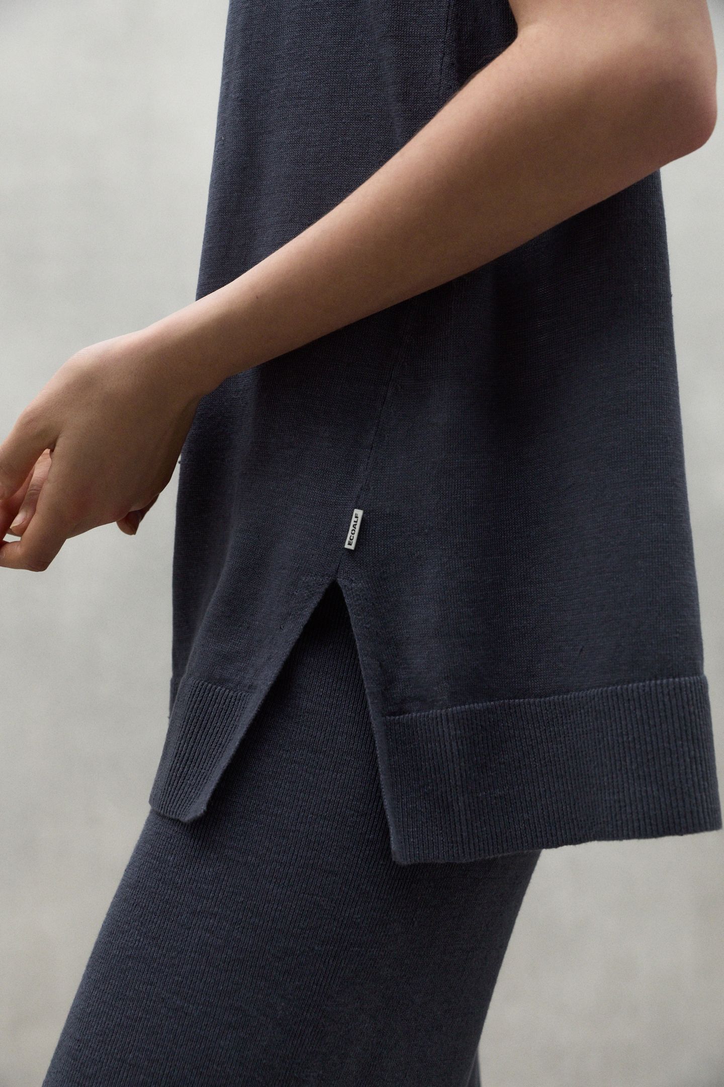 TOMILLOALF KNIT GREY BLUE 5
