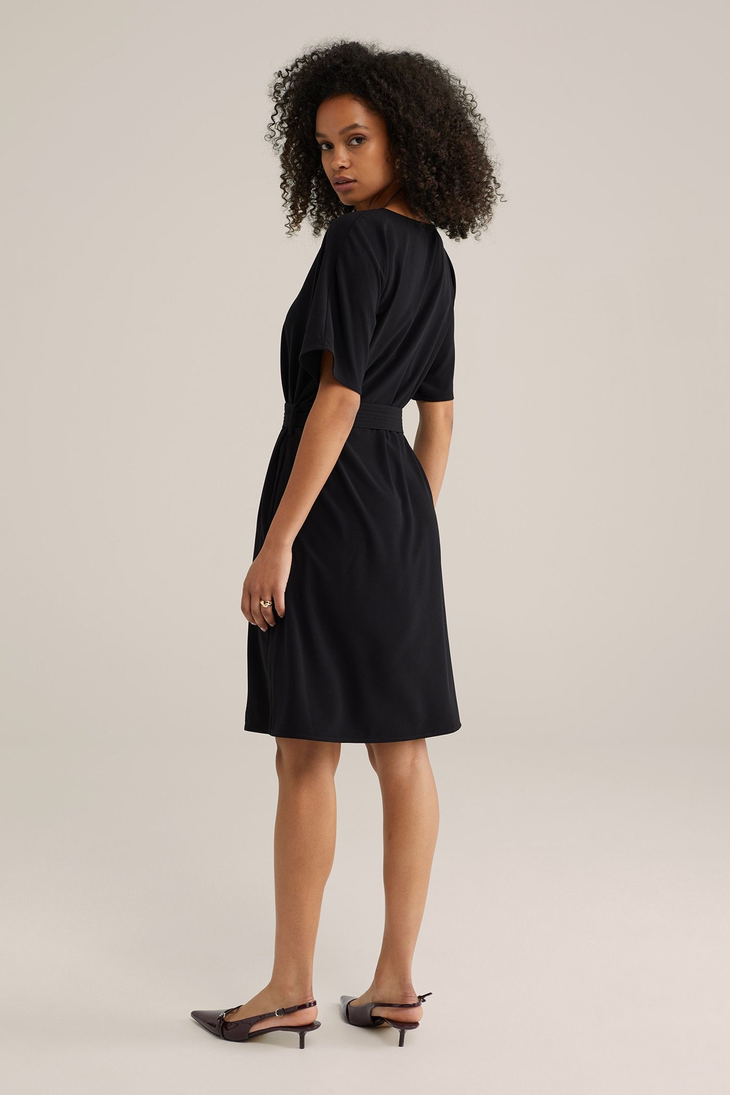 DRESS MID LENGTH BLACK 2