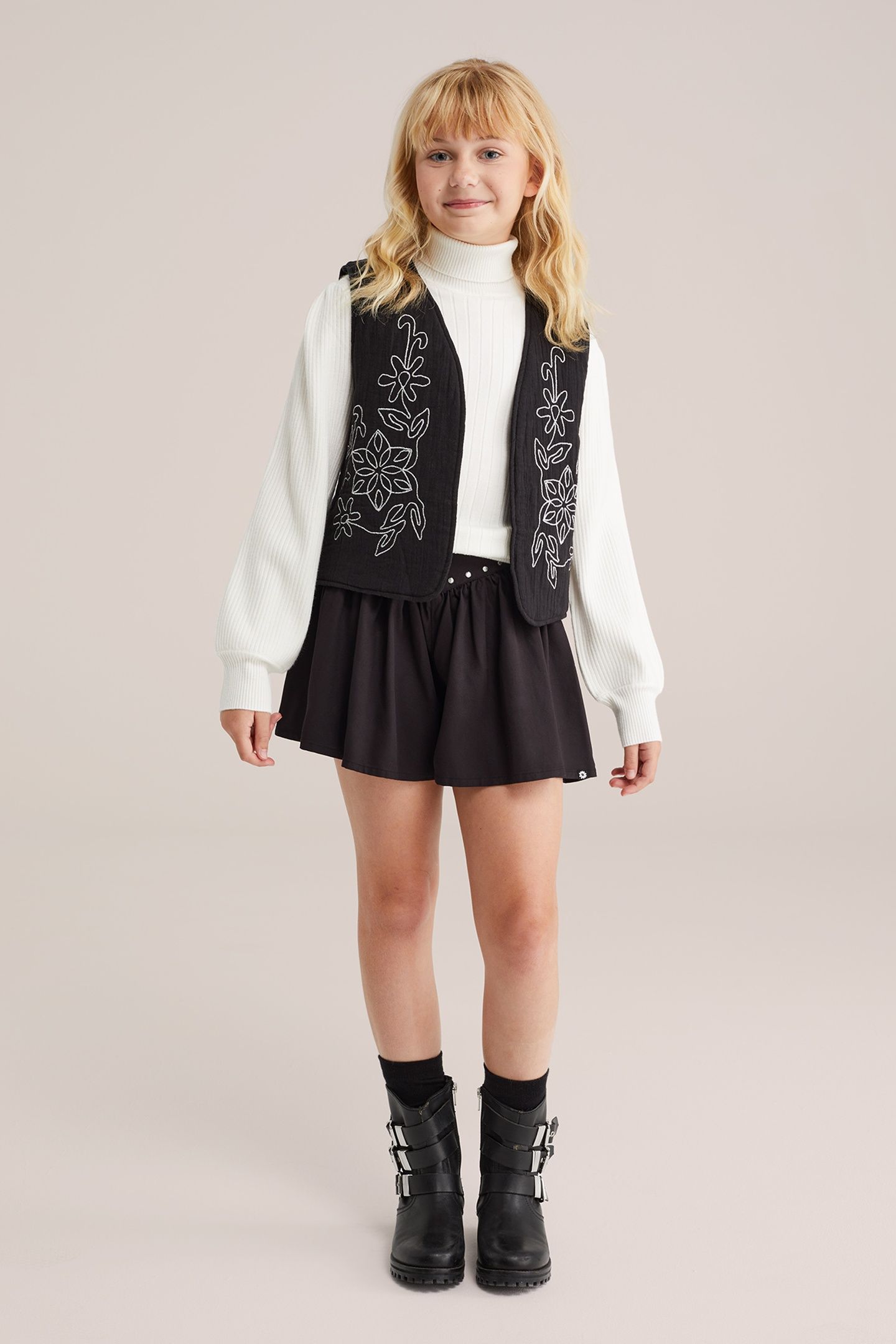 SKIRT MINI LENGTH BLACK 2