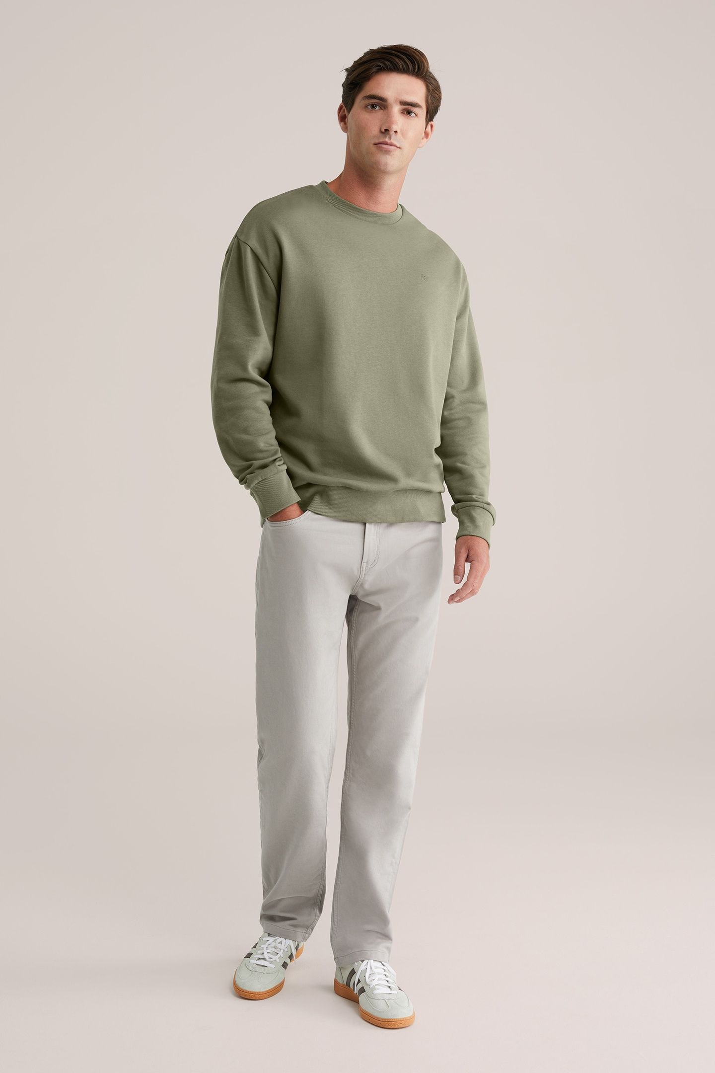 SWEATER ARMY GREEN 3
