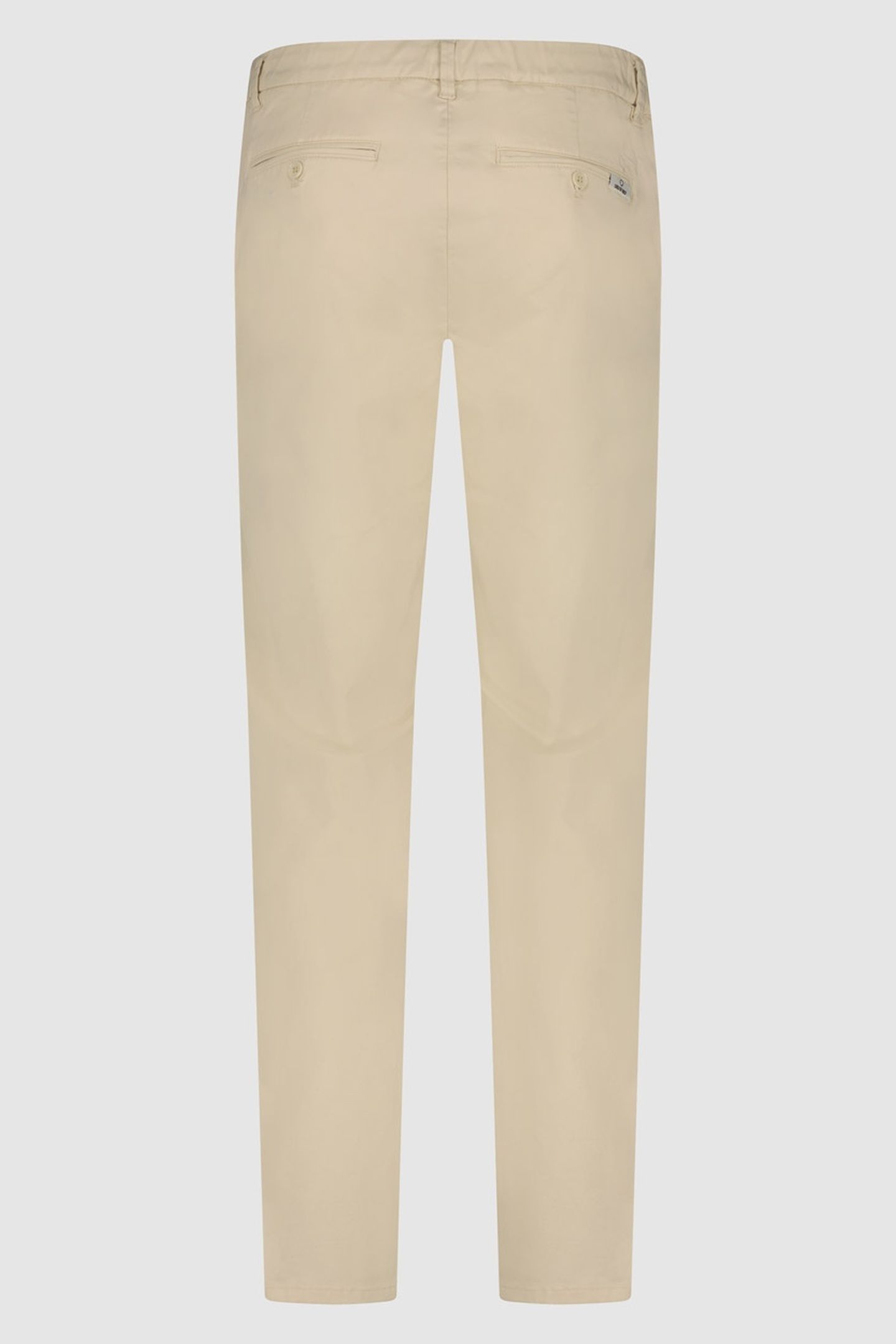 LOGAN CHINO MIST 2