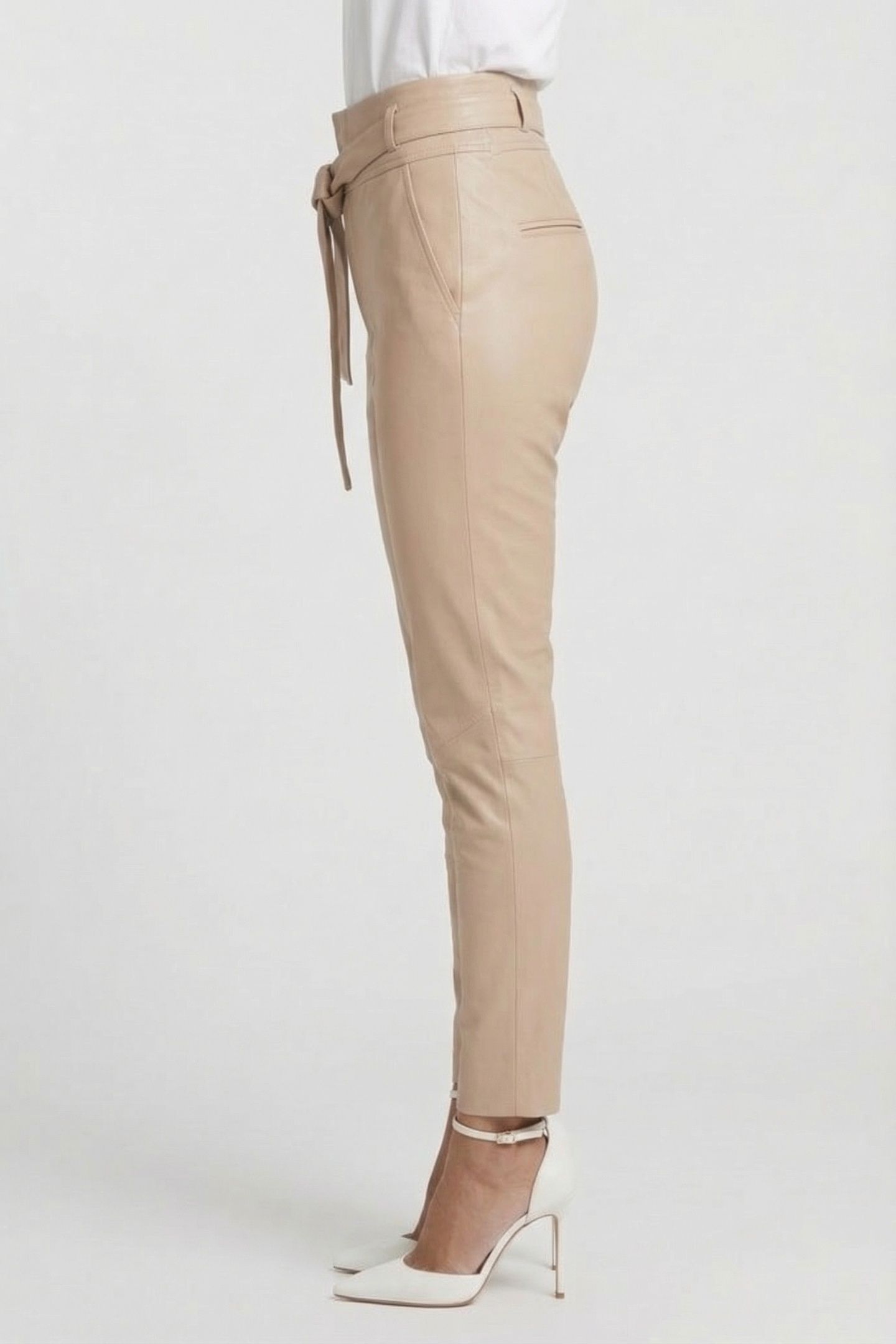 ANN P POWDER WHITE 3