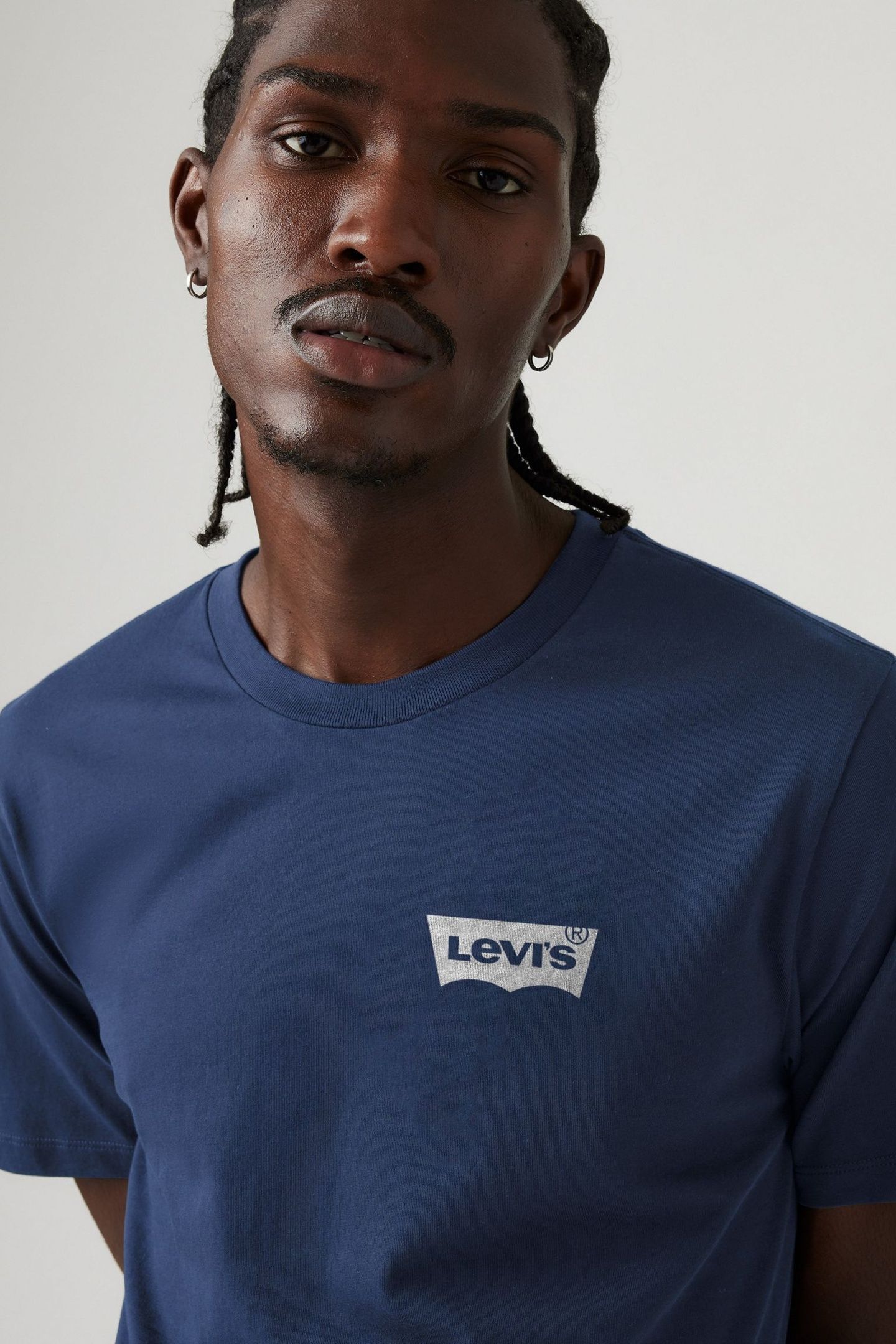 GRAPHIC CREWNECK TEE WHITE 6