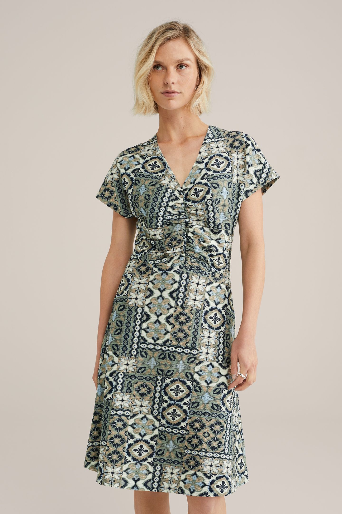 DRESS MID LENGTH GREEN 1