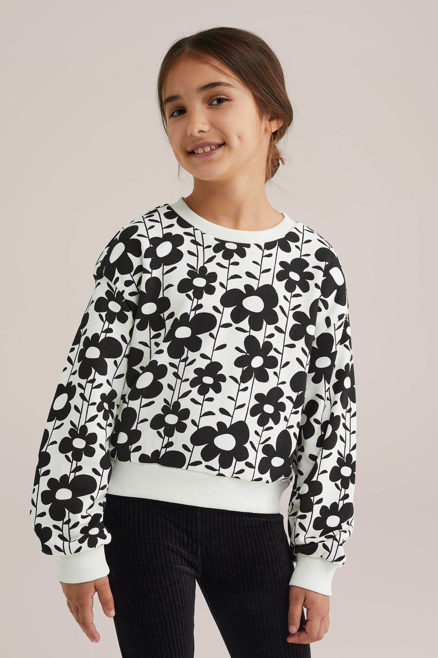 SWEATER BLACK 1