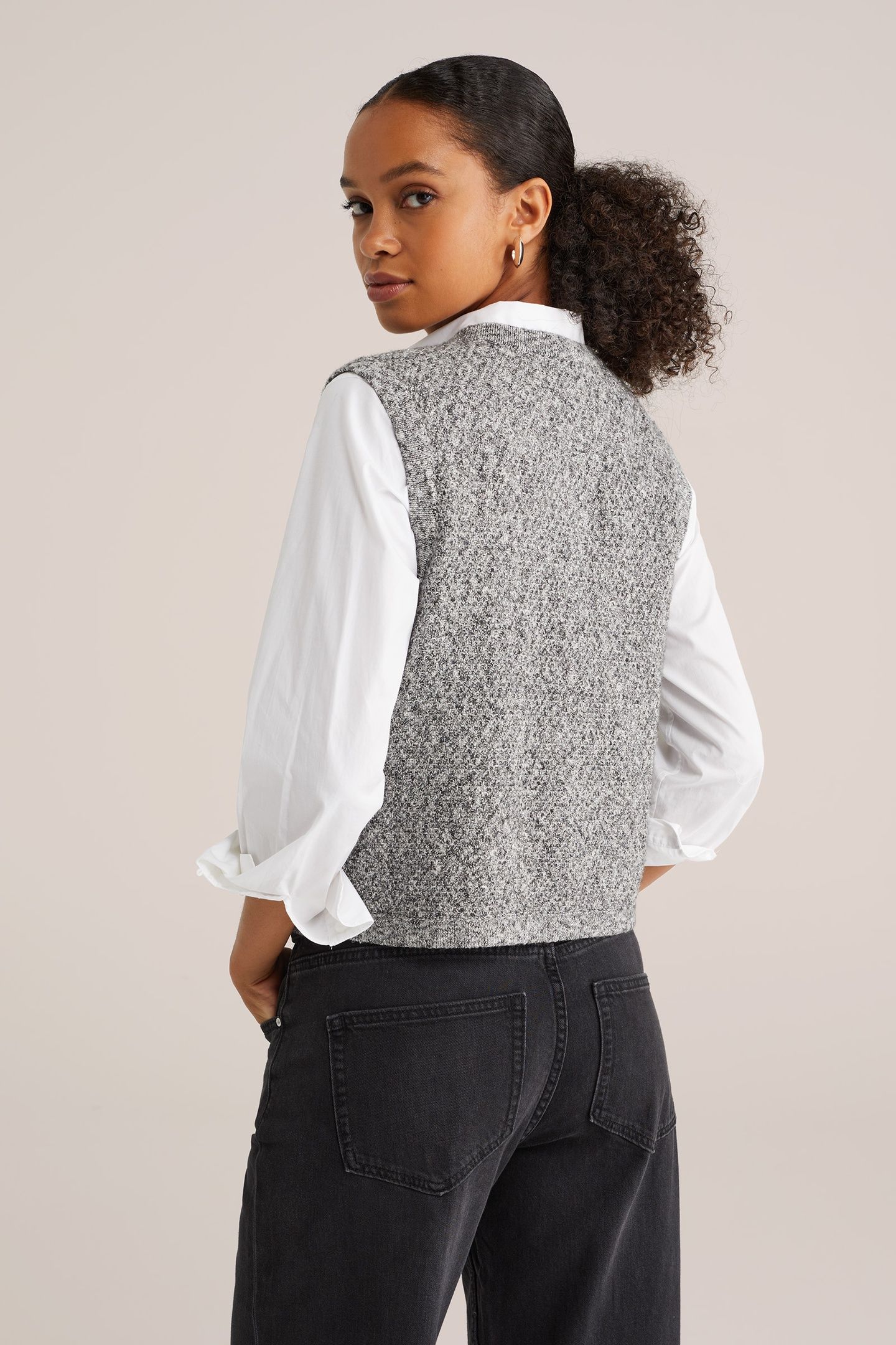 KNITTED CARDIGAN GREY 2