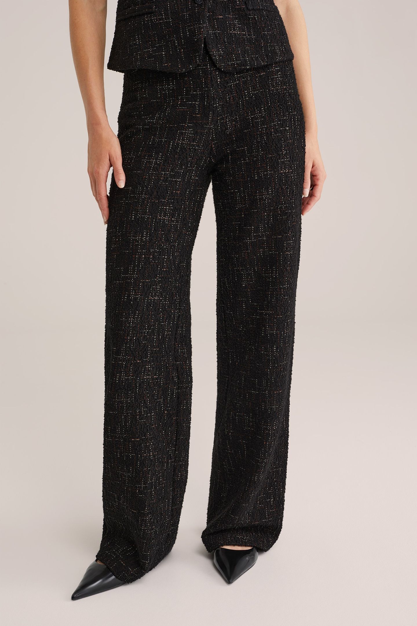 TROUSER BLACK 1