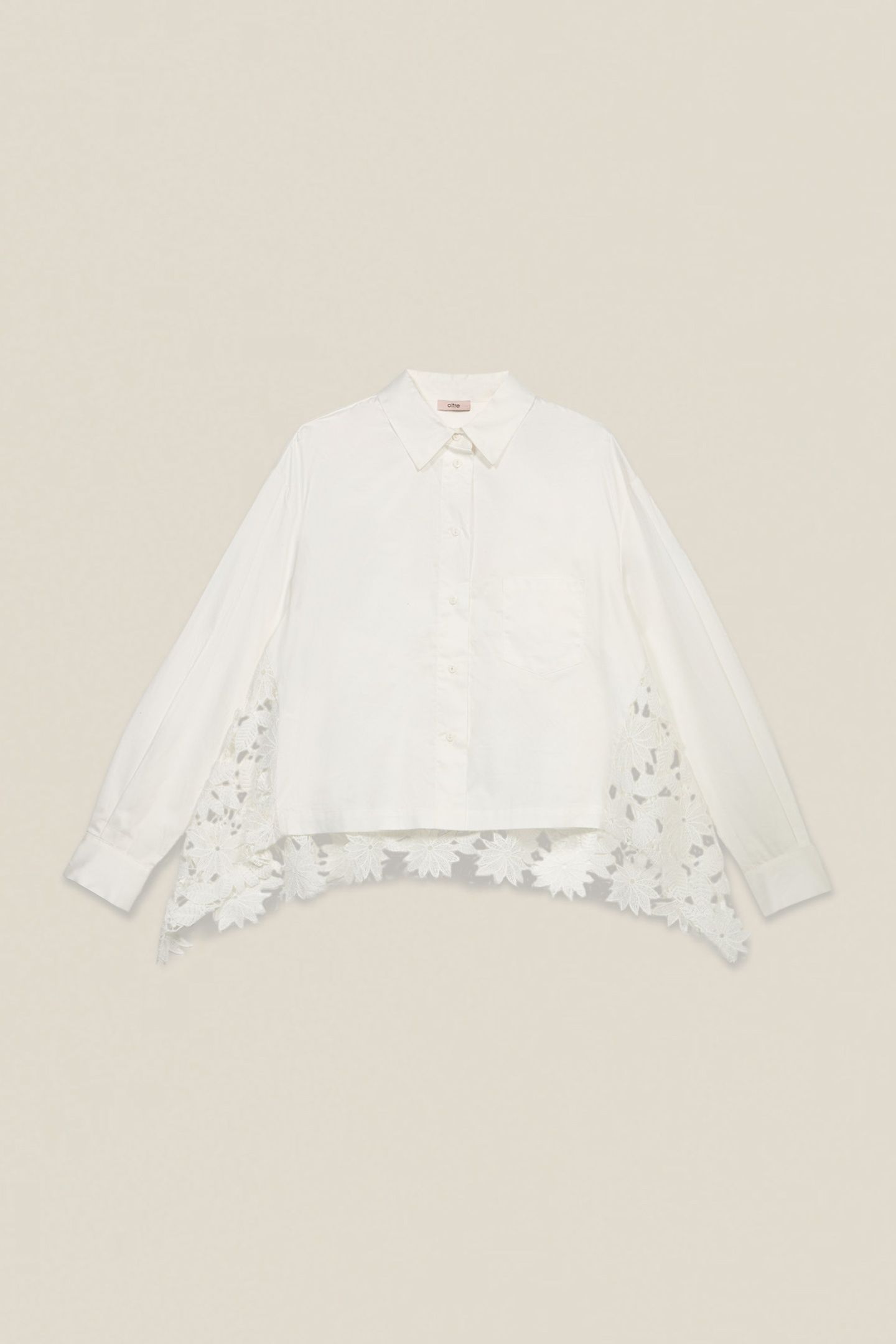 BOXY SHIRT WITH LACE BACK WHITE 4