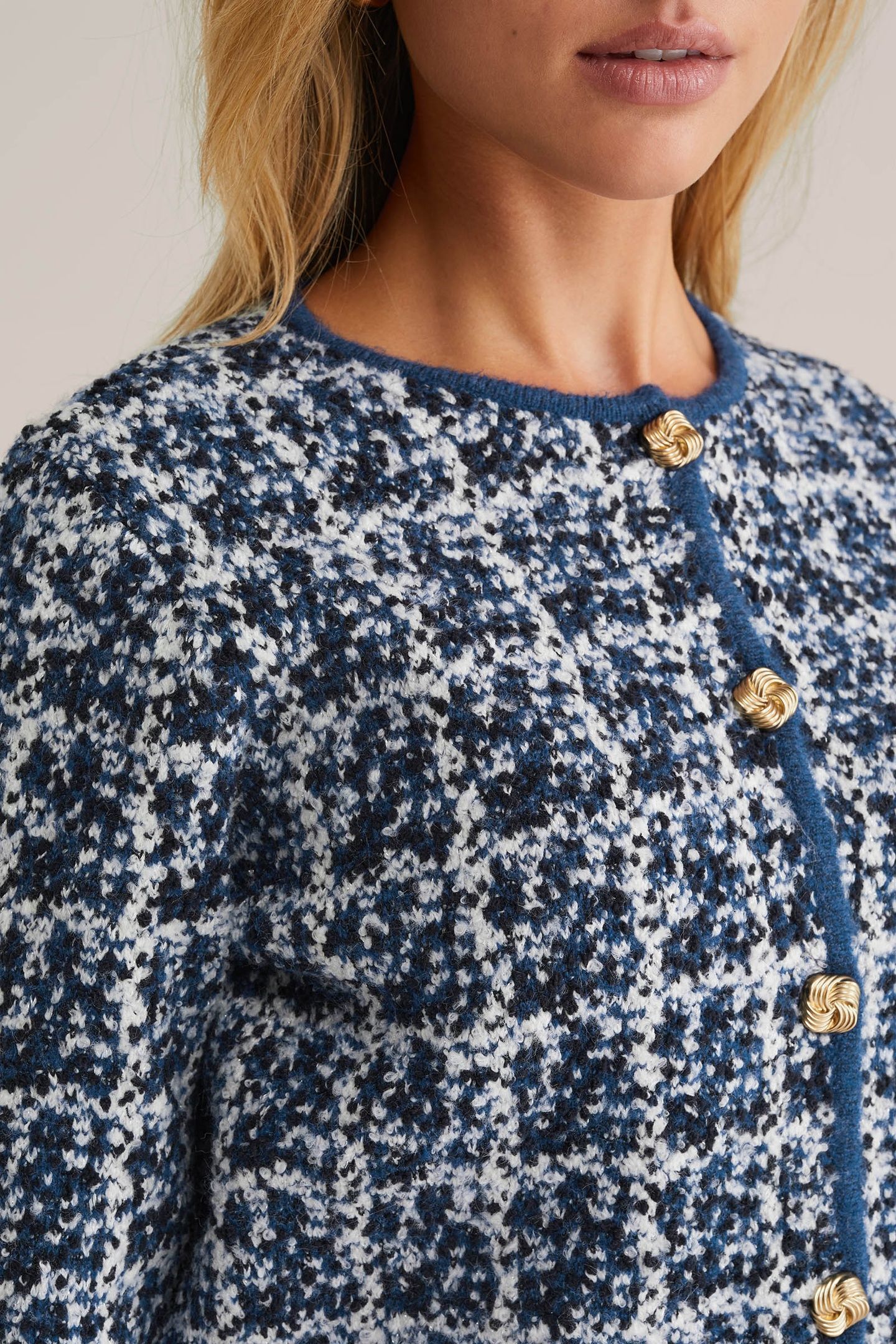 KNITTED CARDIGAN BLUE 5