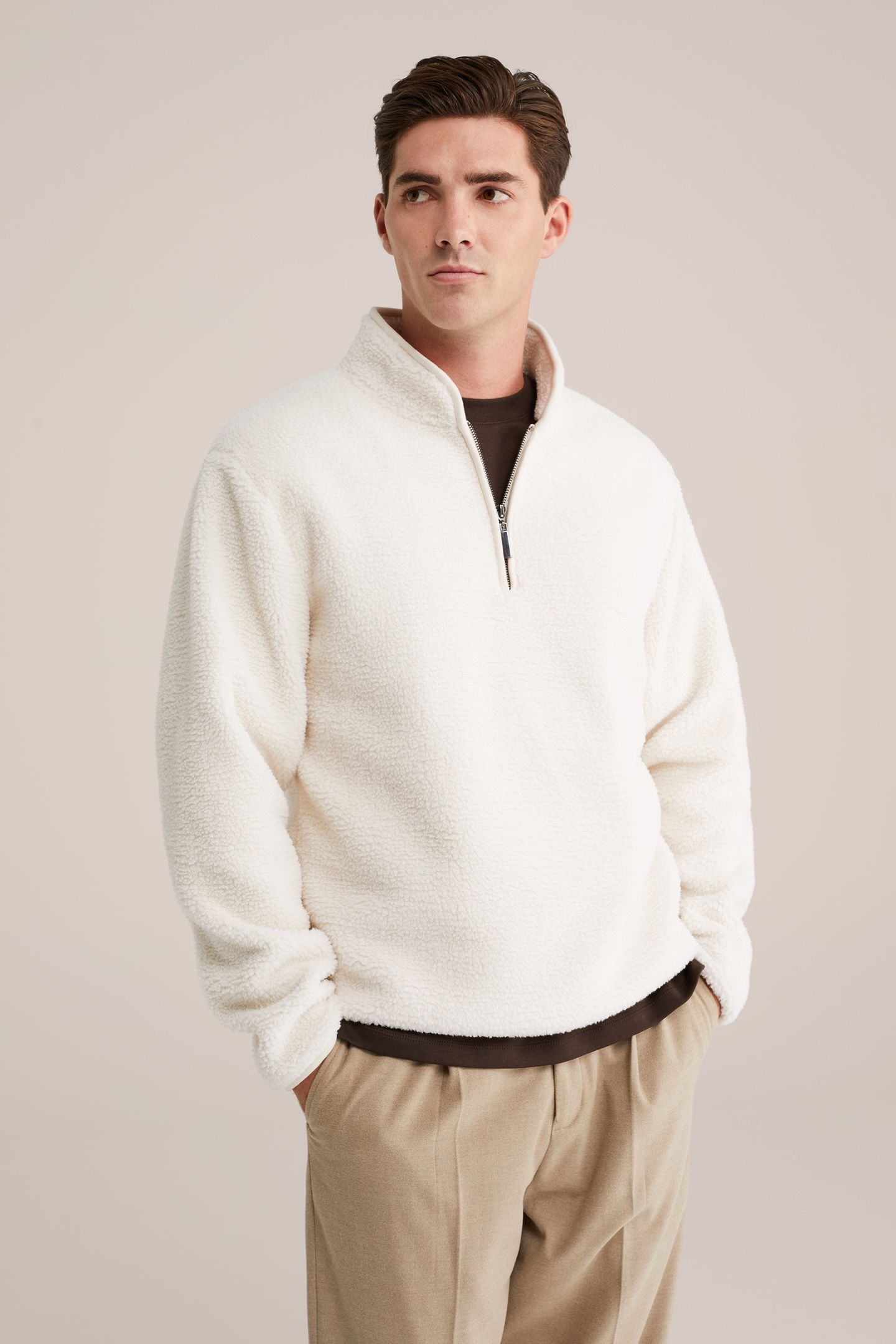 HALFWAY ZIPPER OFF-WHITE 1