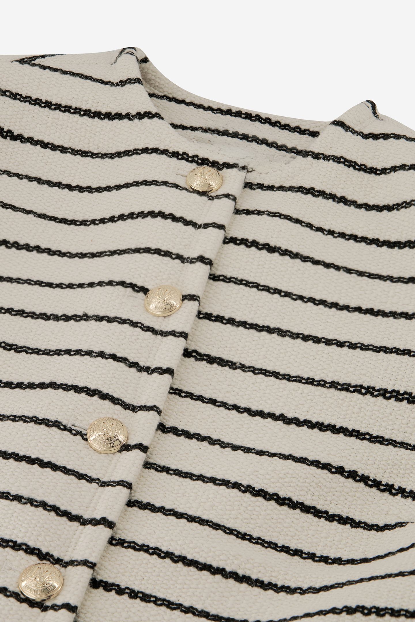 ISARIO JACKET CREAM 5