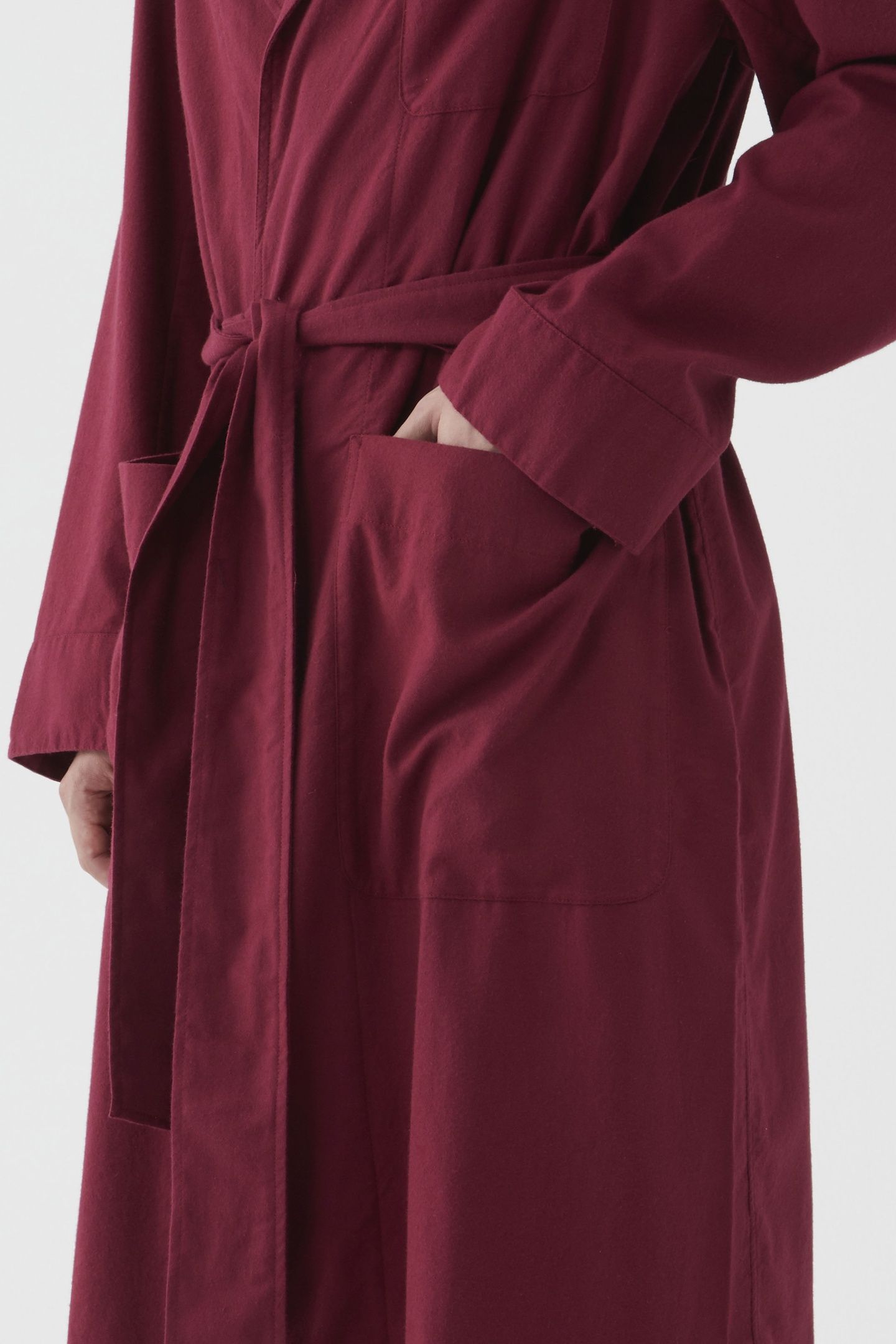 UNISEX FLANNEL, DRESSING GOWN BEYOND RED 8
