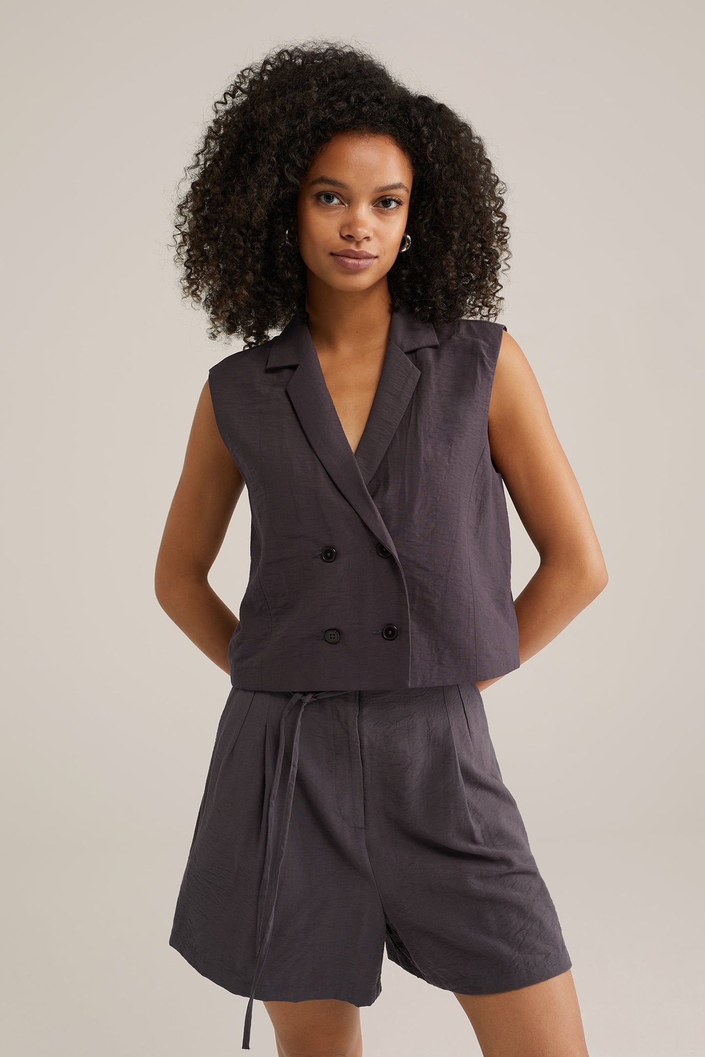 WAISTCOAT DARK GREY 1