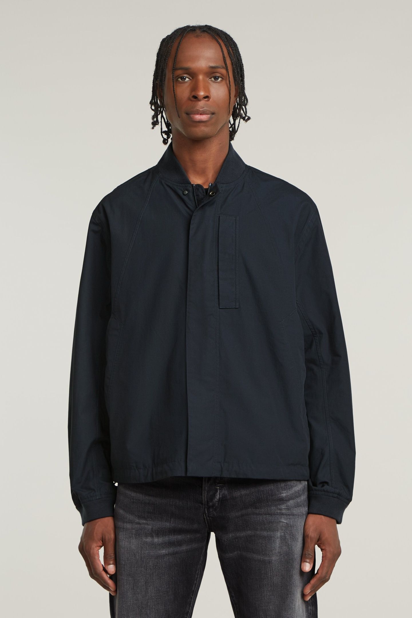 LIGHTWEIGHT BOMBER SALUTE 2