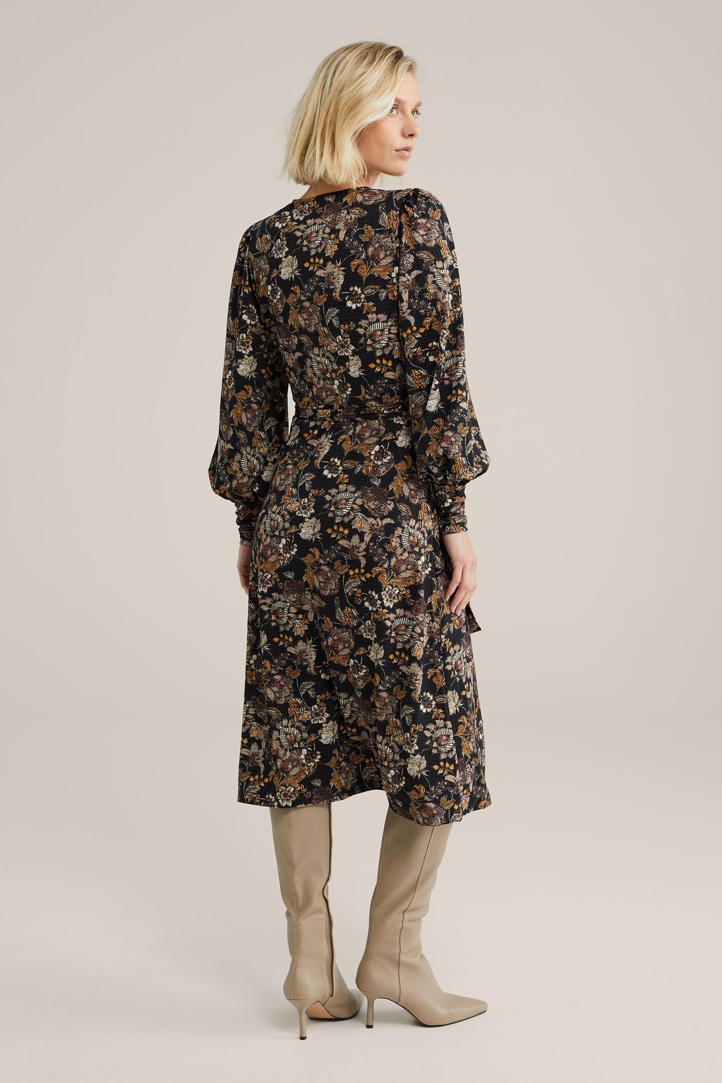 DRESS MID LENGTH BLACK 2