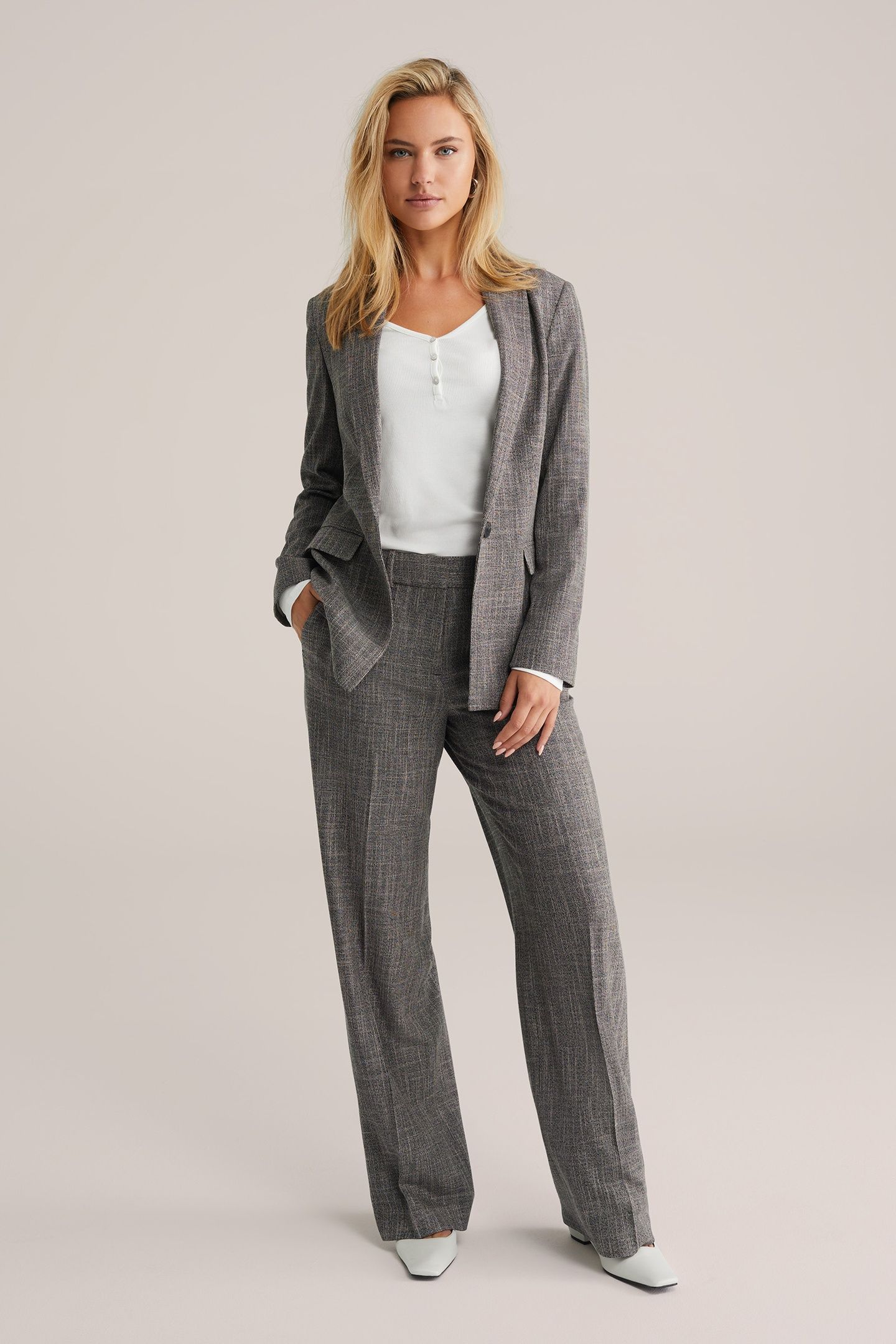 TROUSER BLACK 3