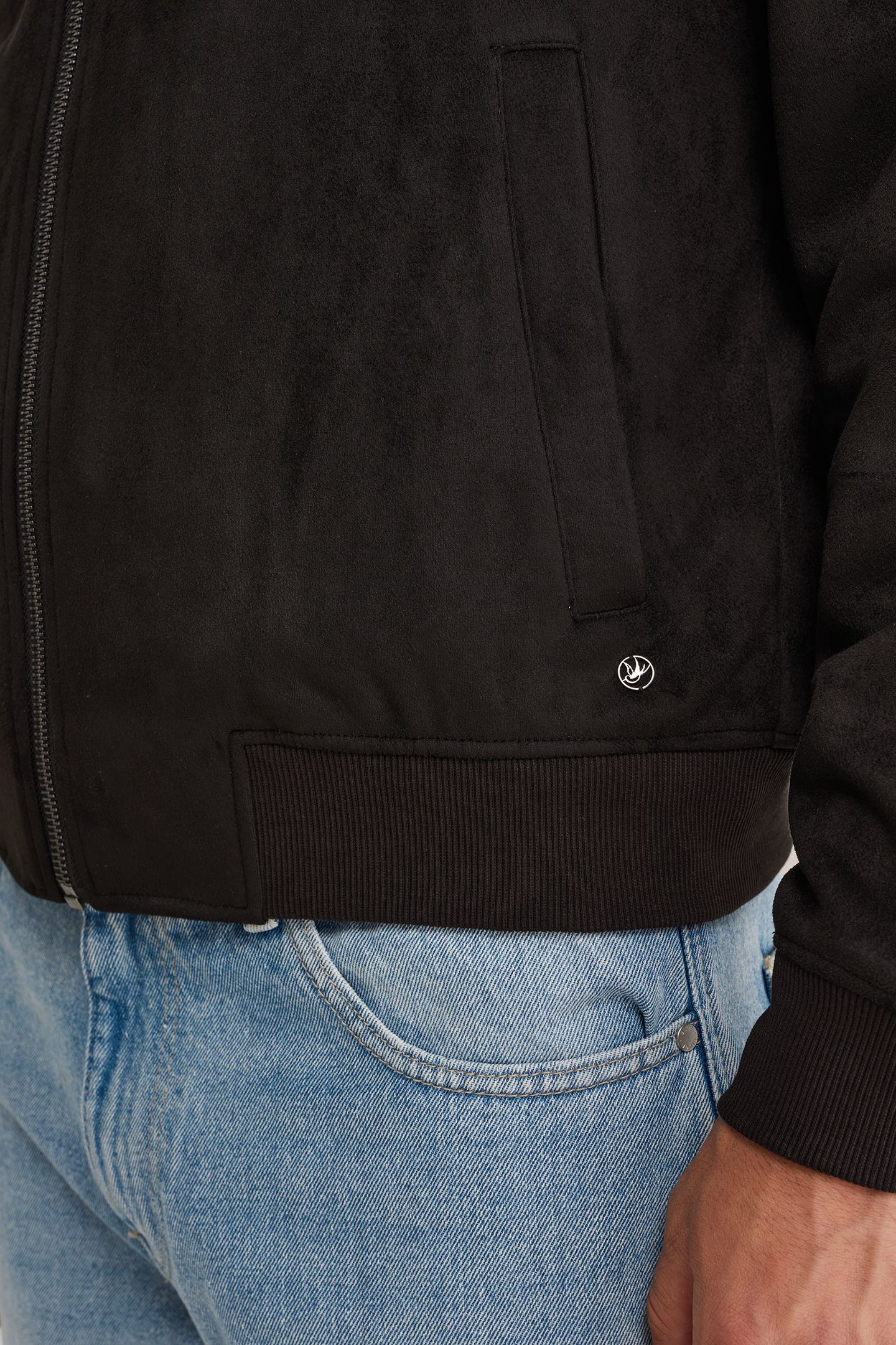 BOMBER BLACK 6