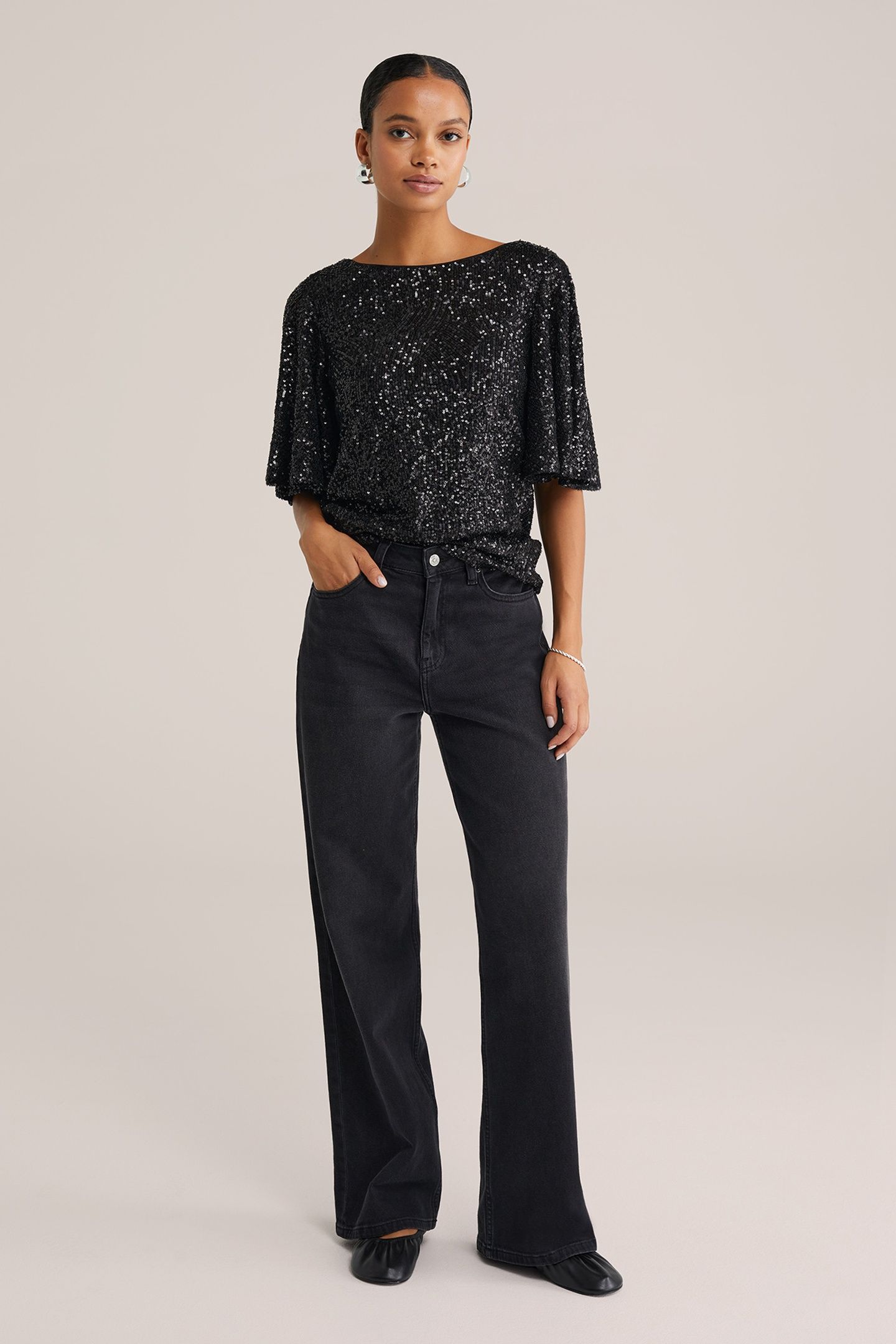 T-SHIRT BLACK 3