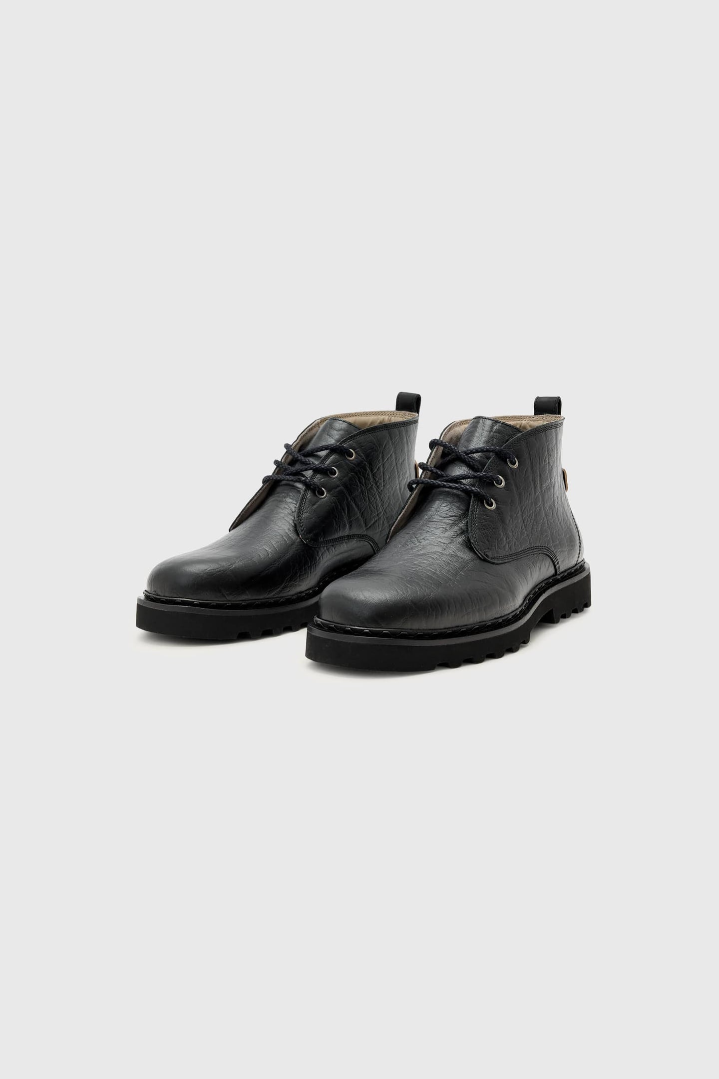 SKIFF MID BOOT BLACK GRAIN 2