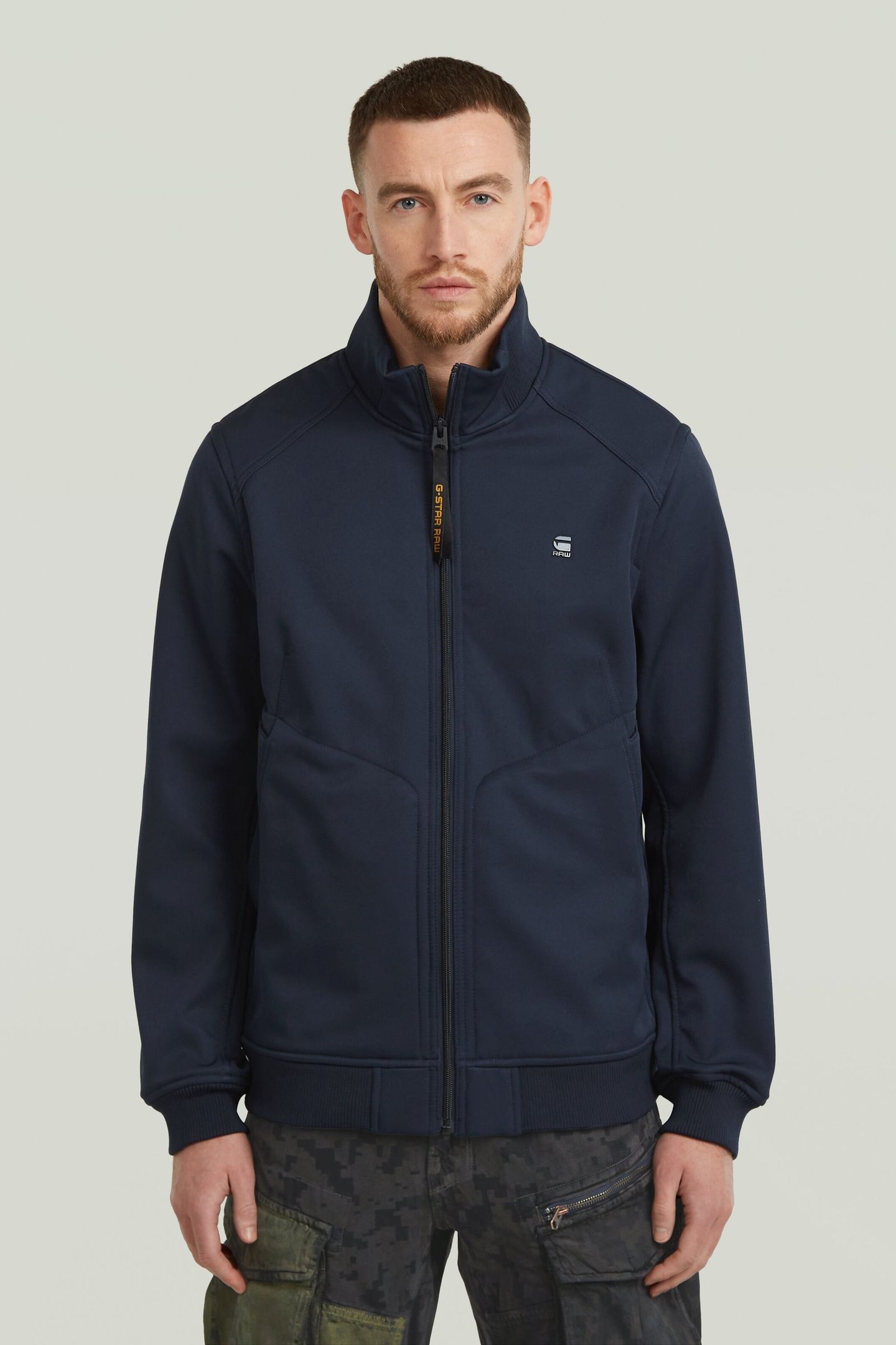 SOFTSHELL TRACK JACKET SALUTE 2
