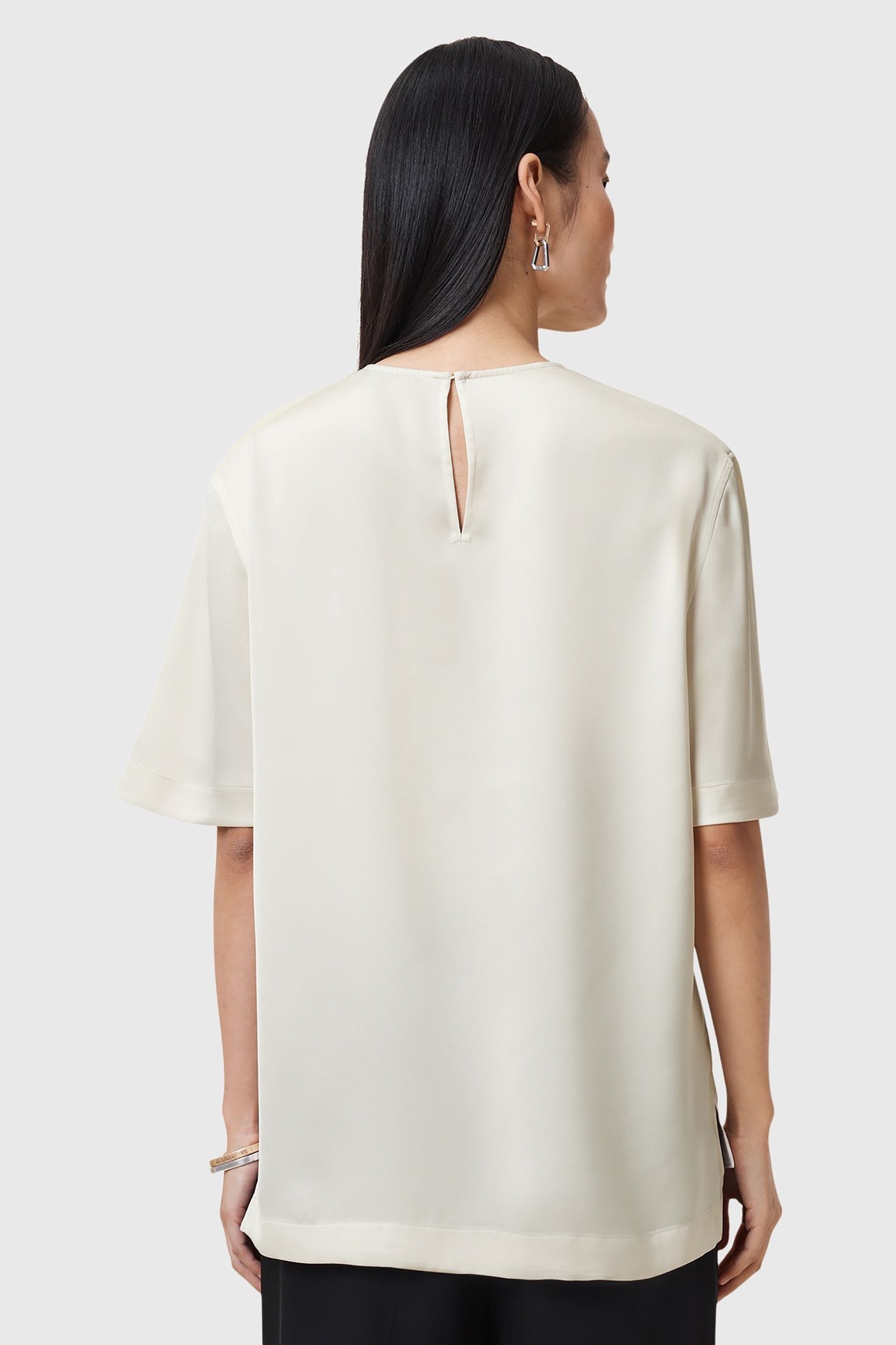 AMELIE SATIN TEE TOFU WHITE 4
