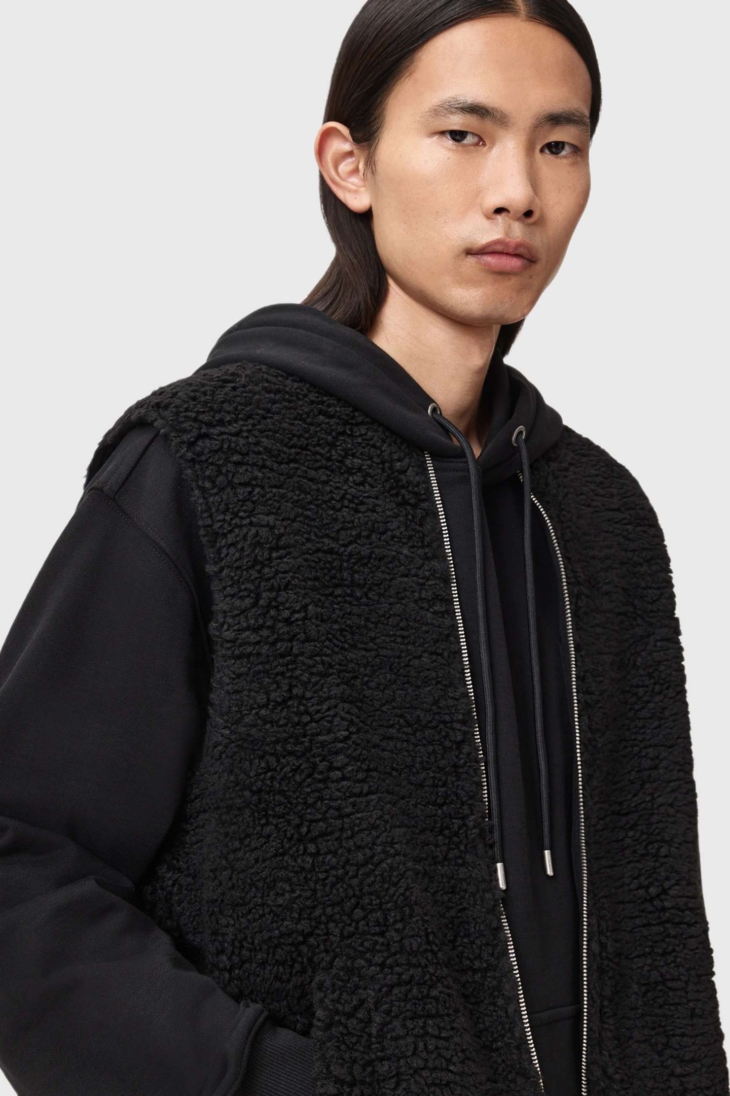 OTIS VEST JET BLACK 6