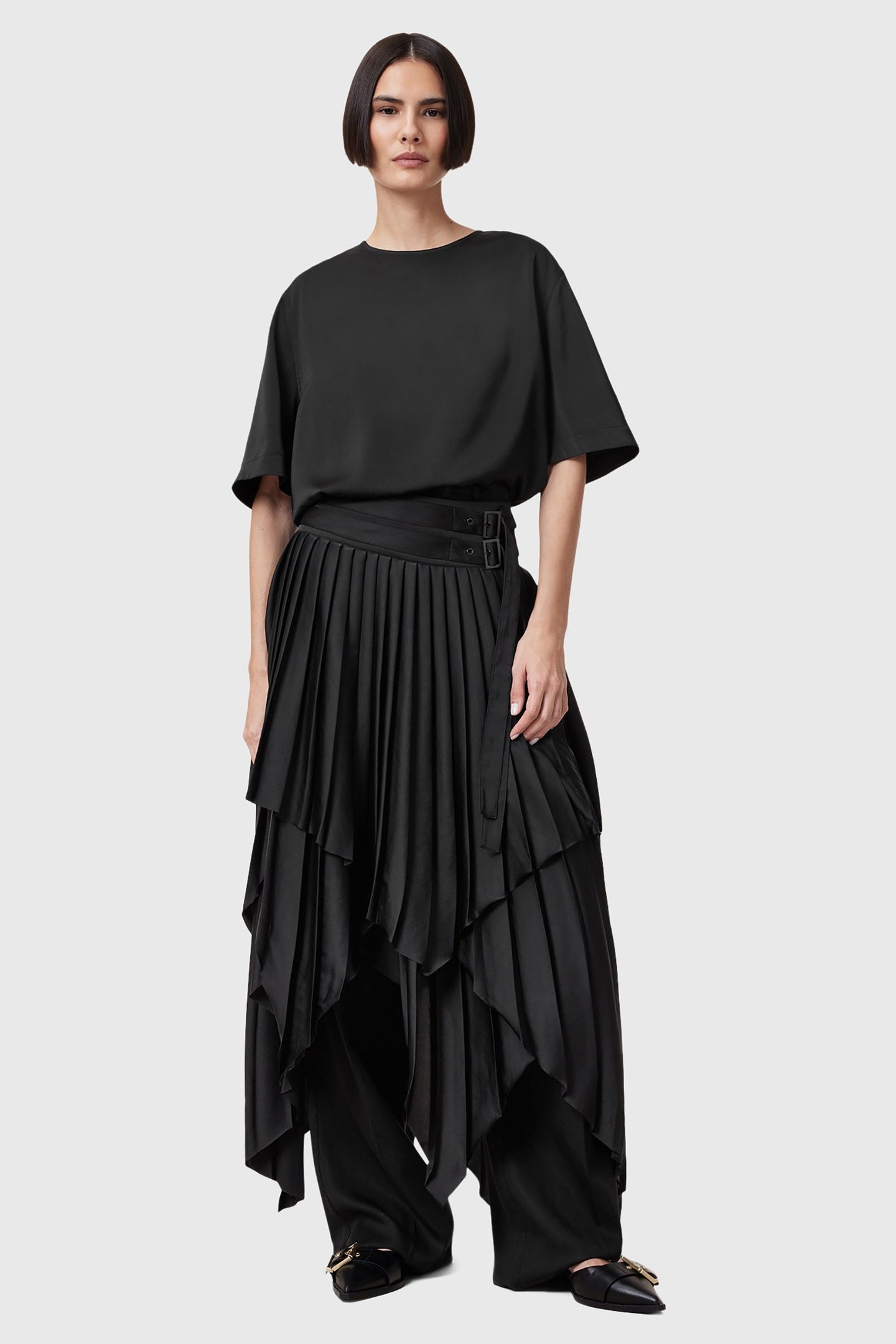 AMELIE SATIN TEE BLACK 3