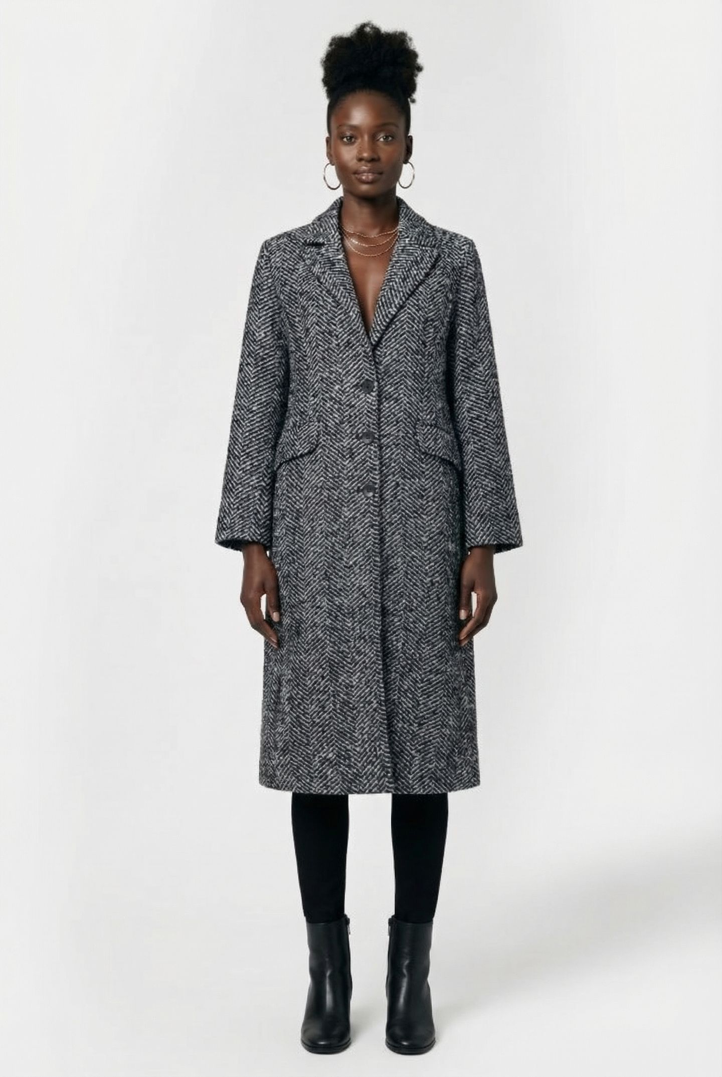 HERRINGBONE COAT W BLACK/WHITE 1
