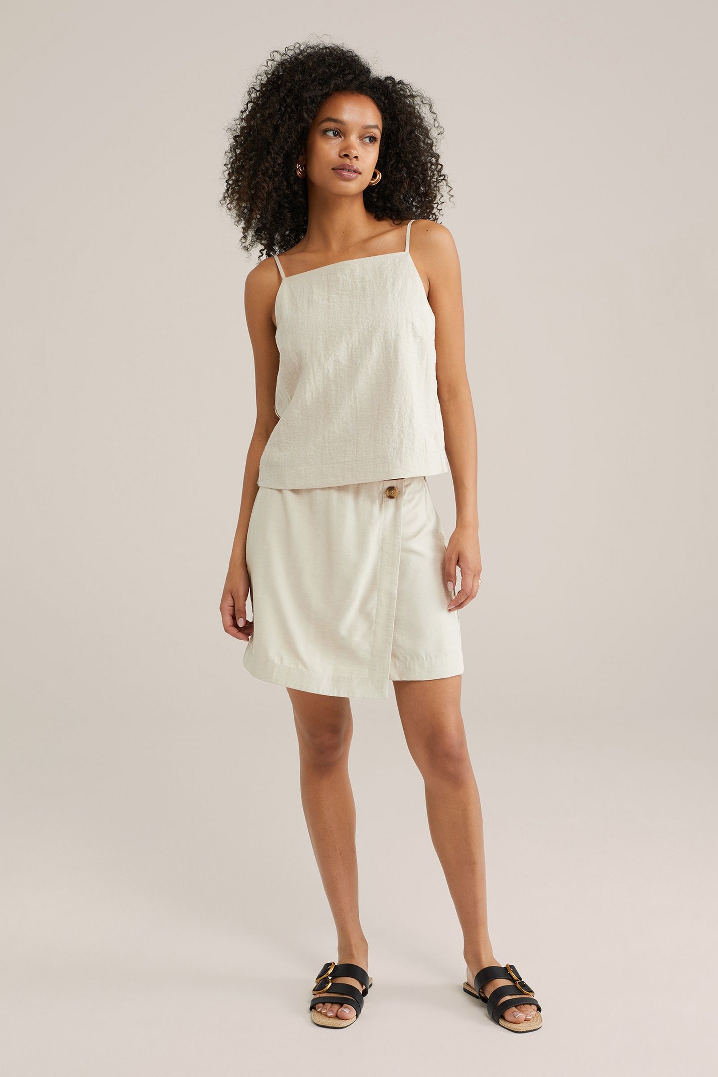 SKORT BEIGE 3