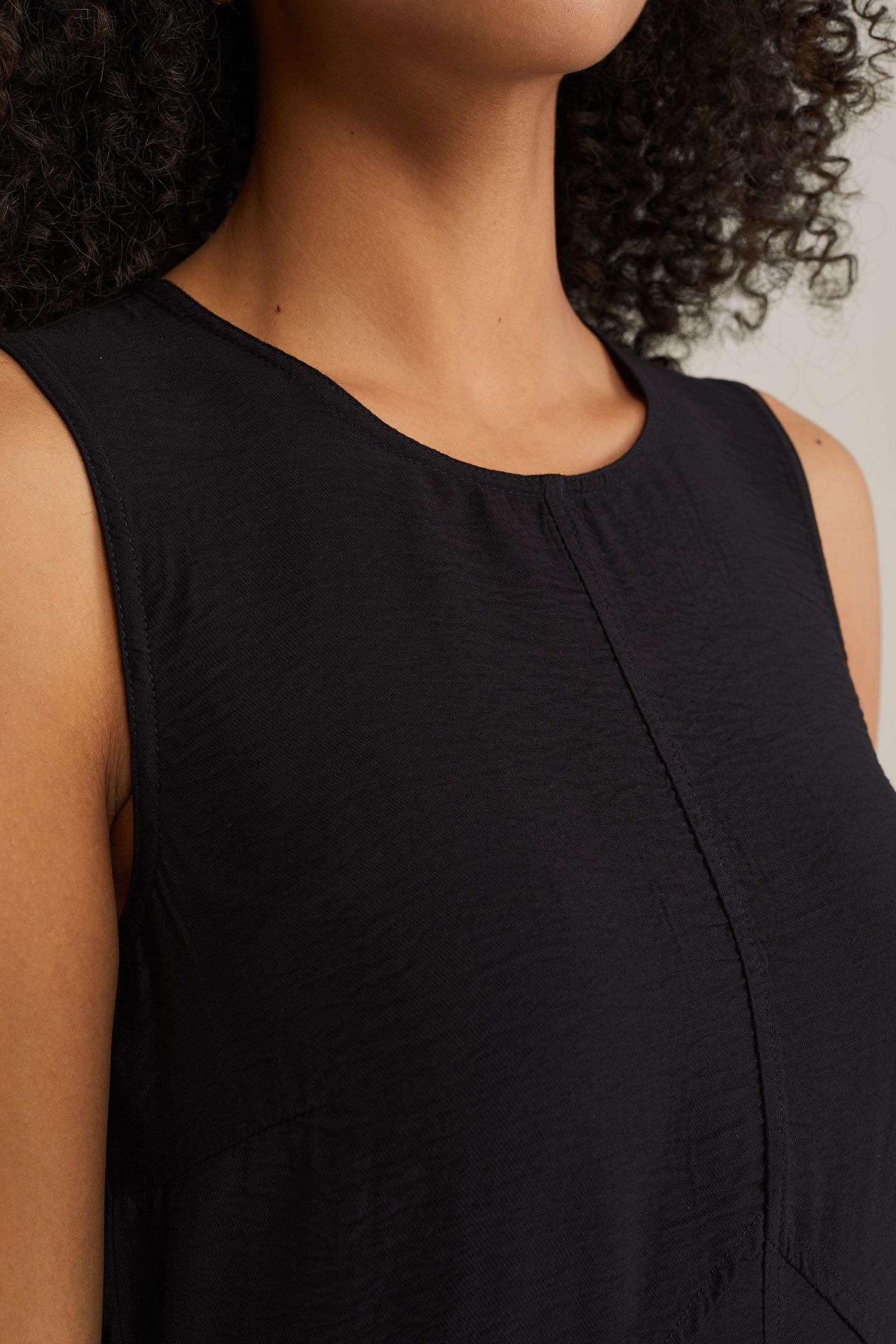 DRESS MID LENGTH BLACK 6