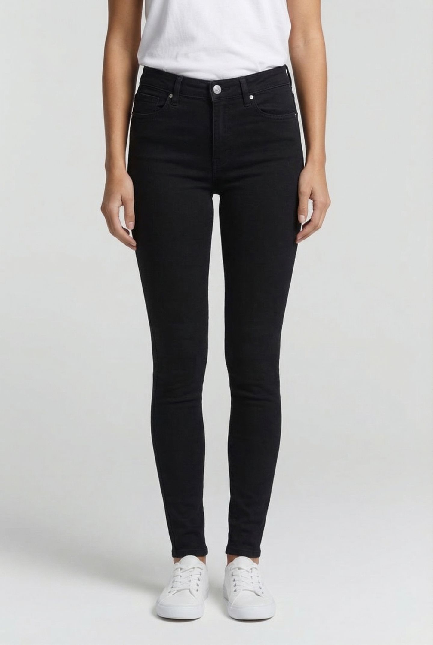 BLOSSOM BLACK 1