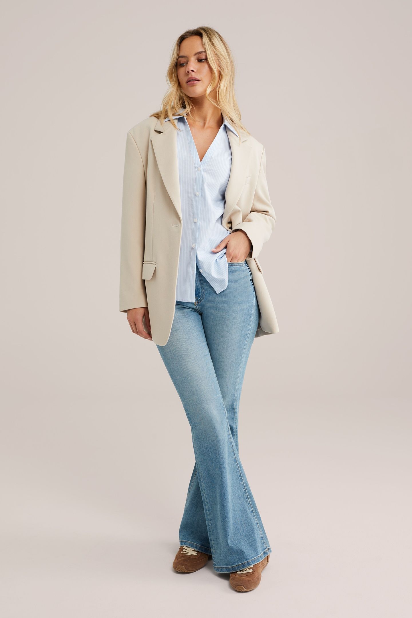 BLOUSE LIGHT BLUE 3