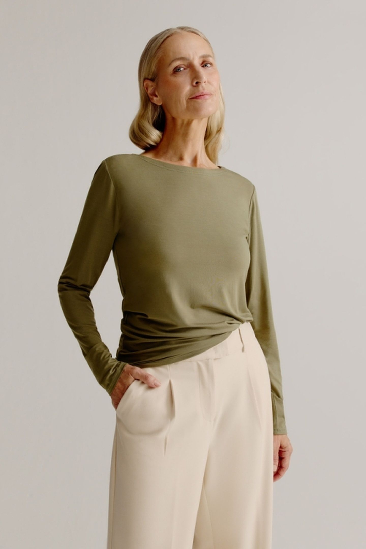 ALINE T-SHIRT SOLID MOSS GREEN 1