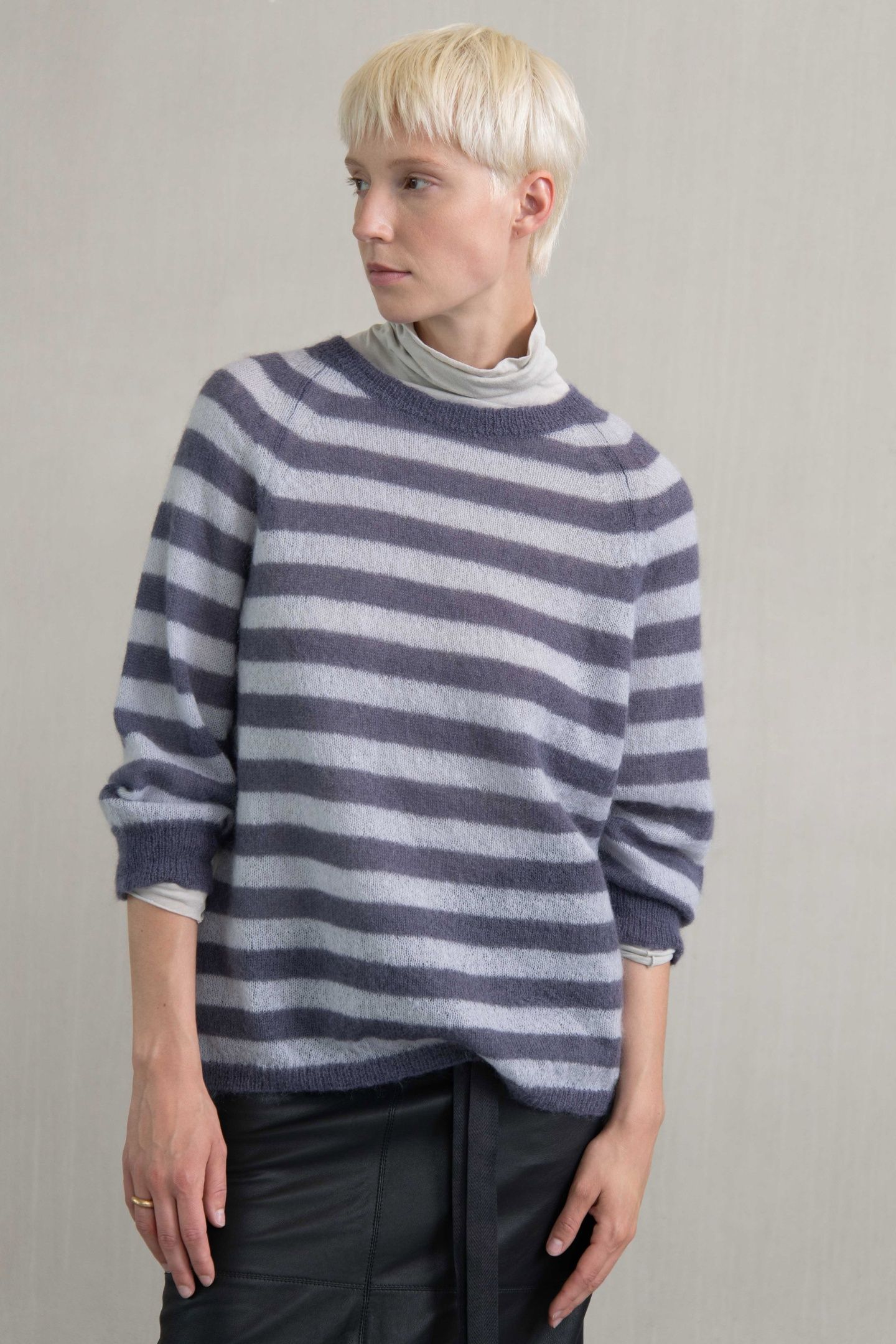 FANS LAPIS STRIPE 1