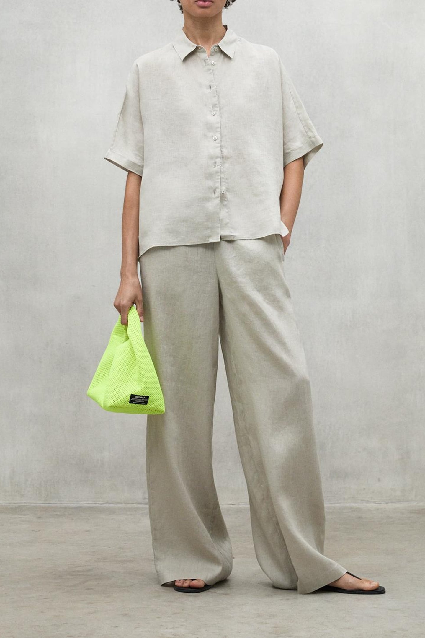 MELANIAALF SHIRT MIST 1