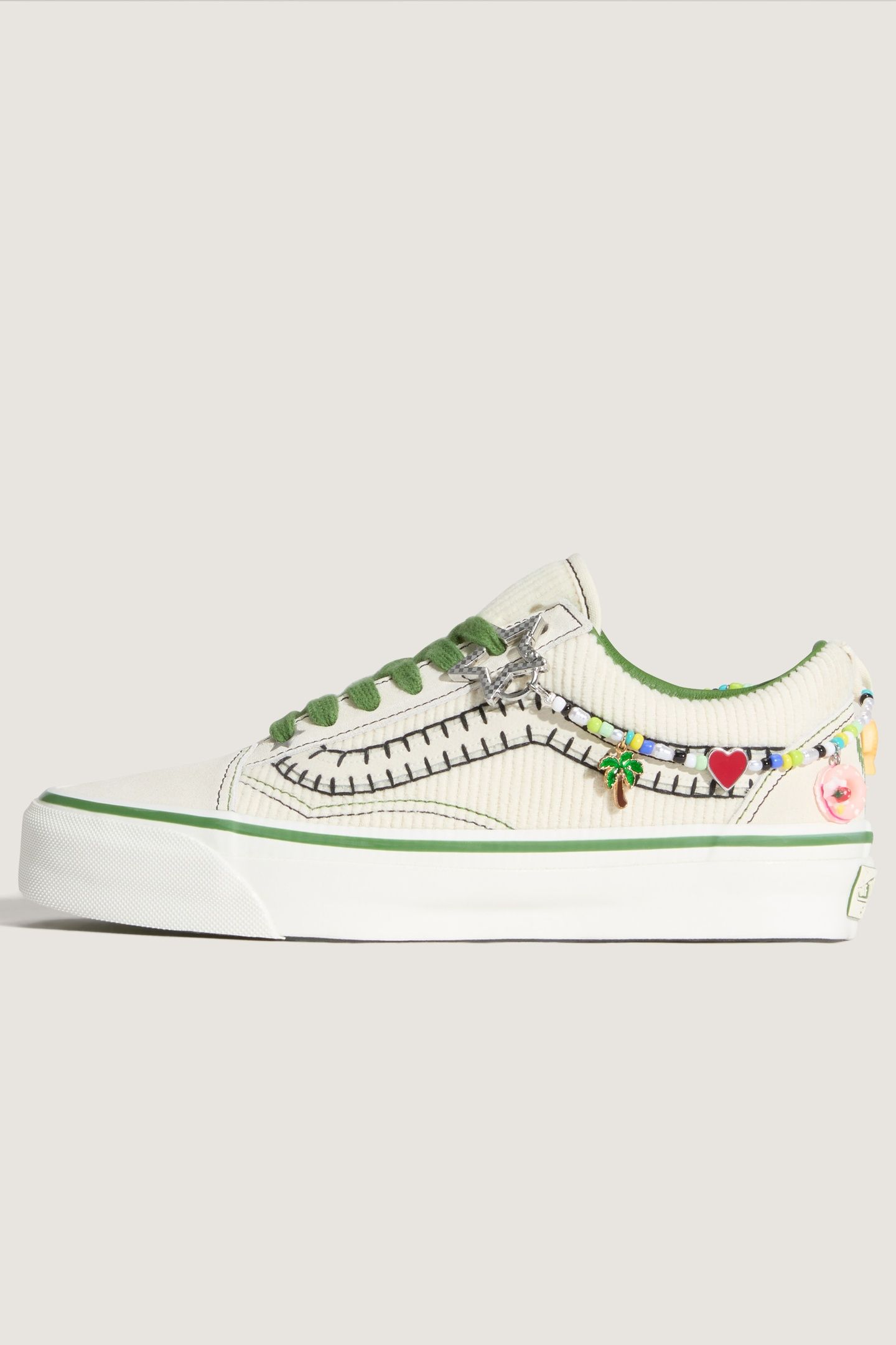UNISEX OLD SKOOL CHARMS CREAM 8