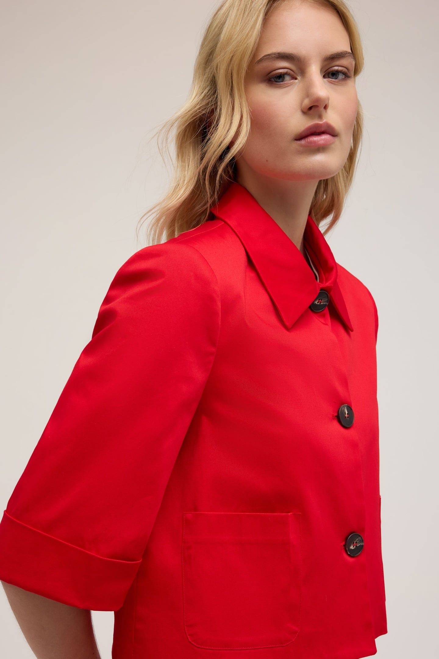 SHORT-SLEEVED JACKET RED 4