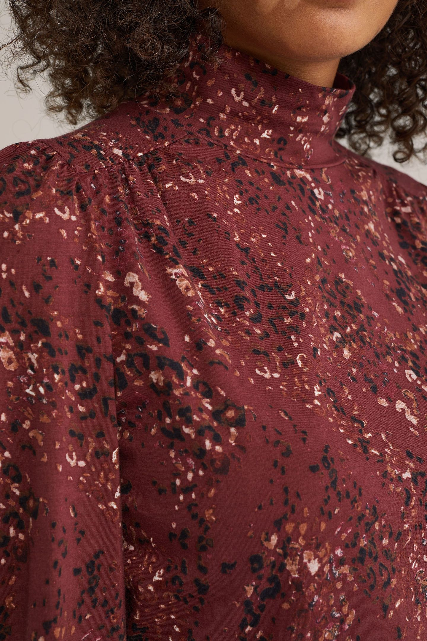 T-SHIRT BURGUNDY RED 5